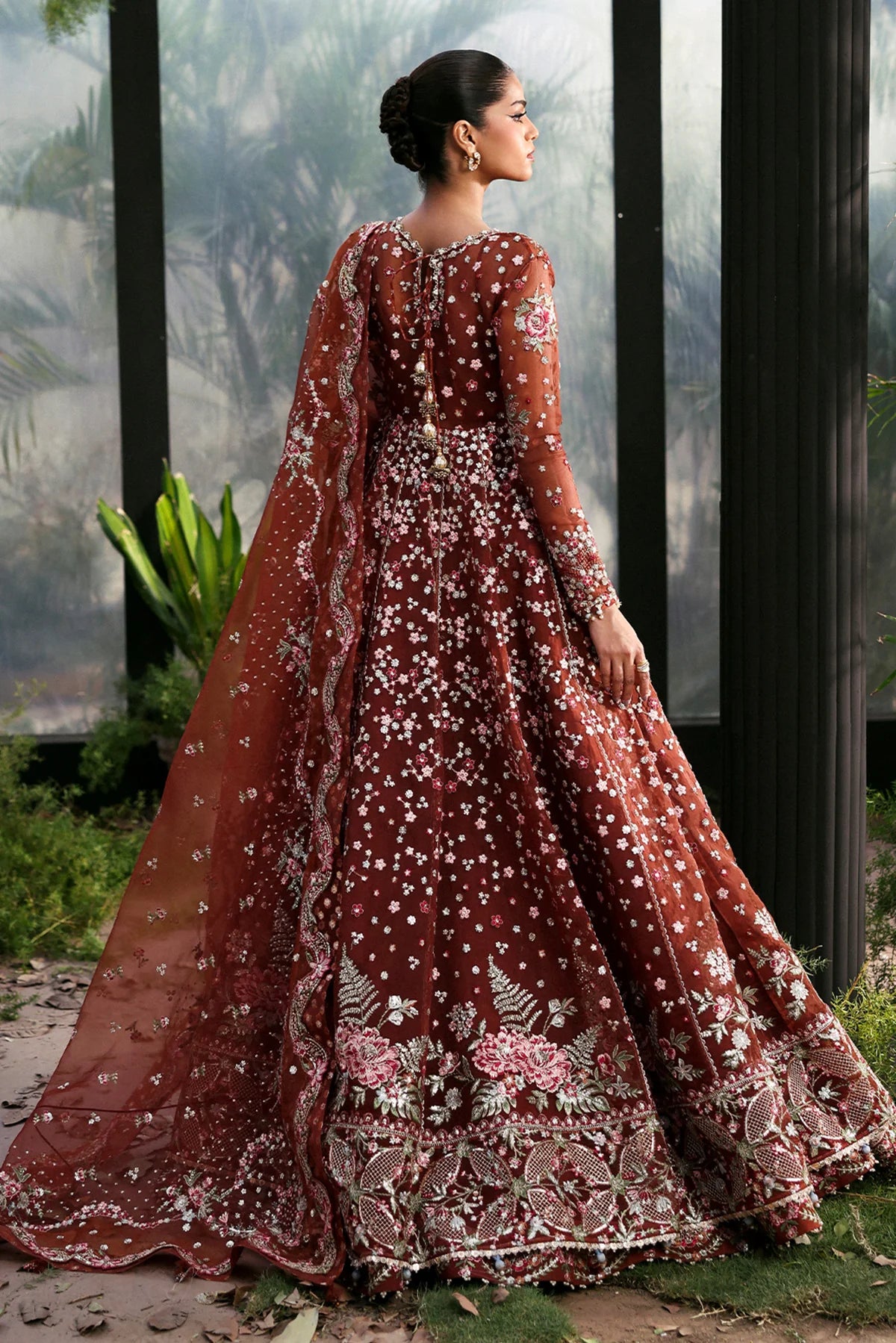 SHALE | LA FUCHSIA '25 | AFROZEH