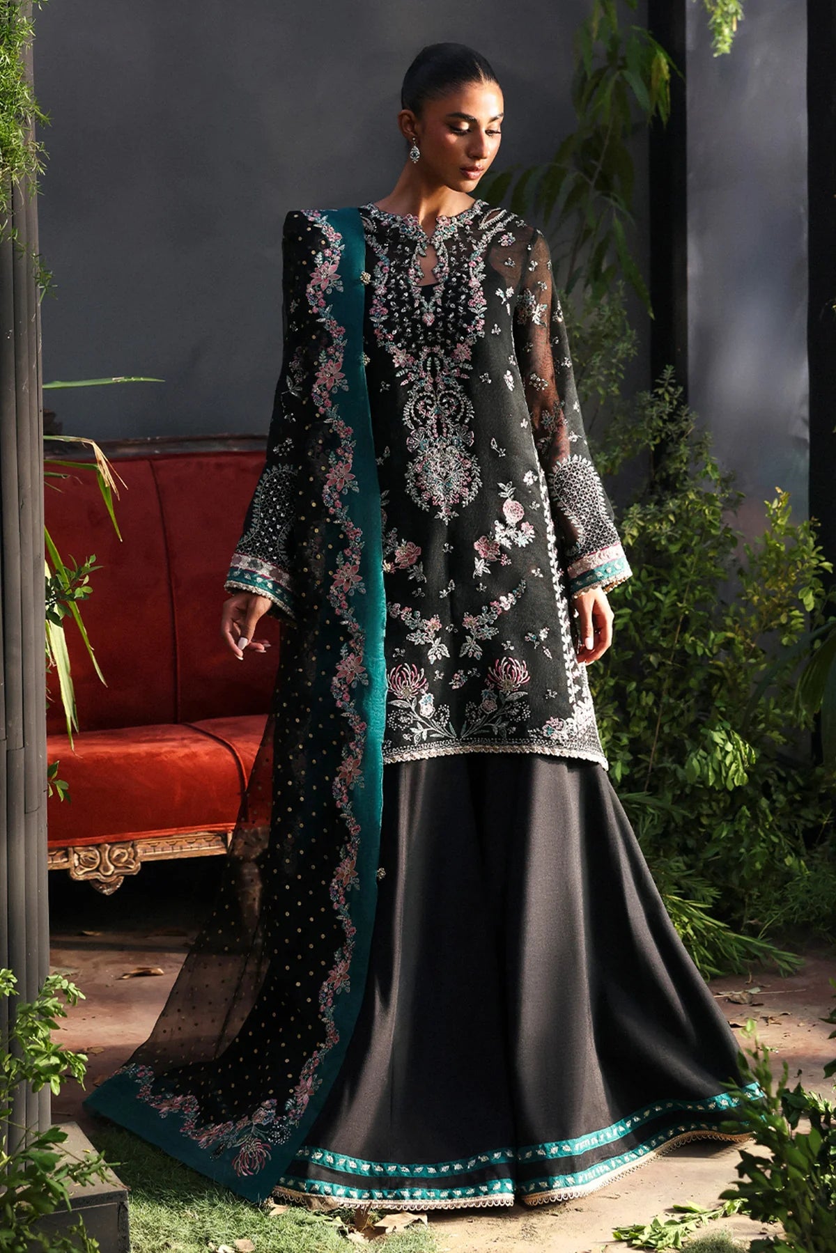 LAROSEA | LA FUCHSIA '25 | AFROZEH