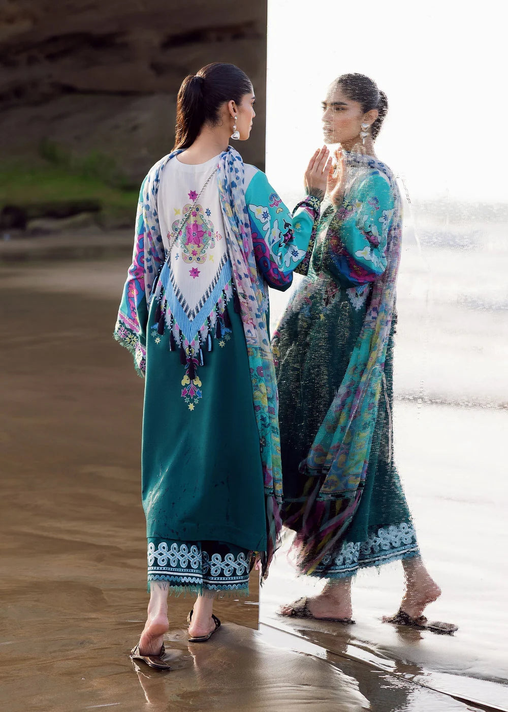 Surf Gypsy | Sadaf Fawad Khan Everyday Lawn 2025