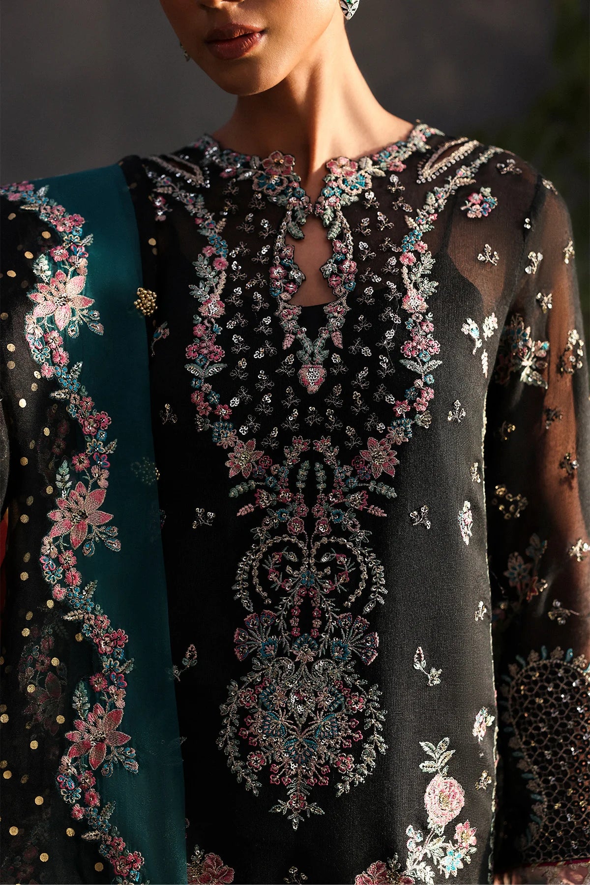 LAROSEA | LA FUCHSIA '25 | AFROZEH