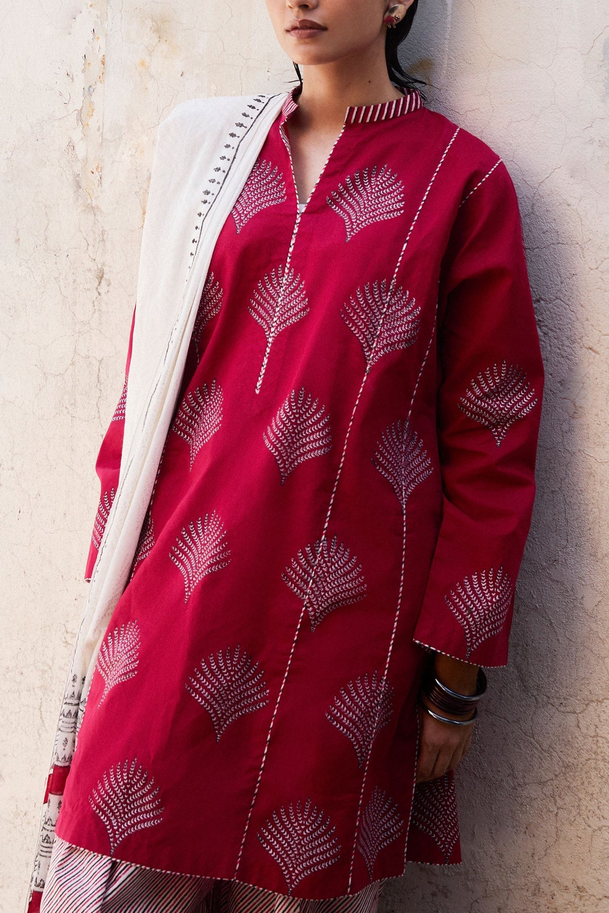 ZR25H0420 | Zara Shahjahan Handcrafted II