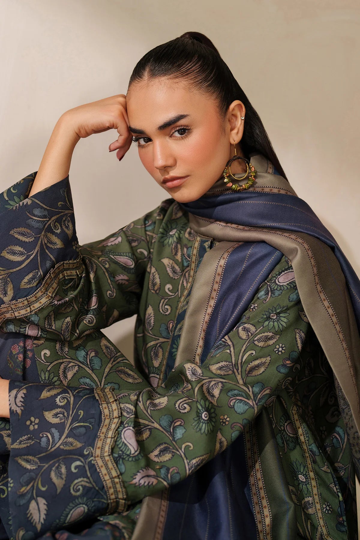 UF-4283 | DIGITAL PRINTED VISCOSE | Baroque