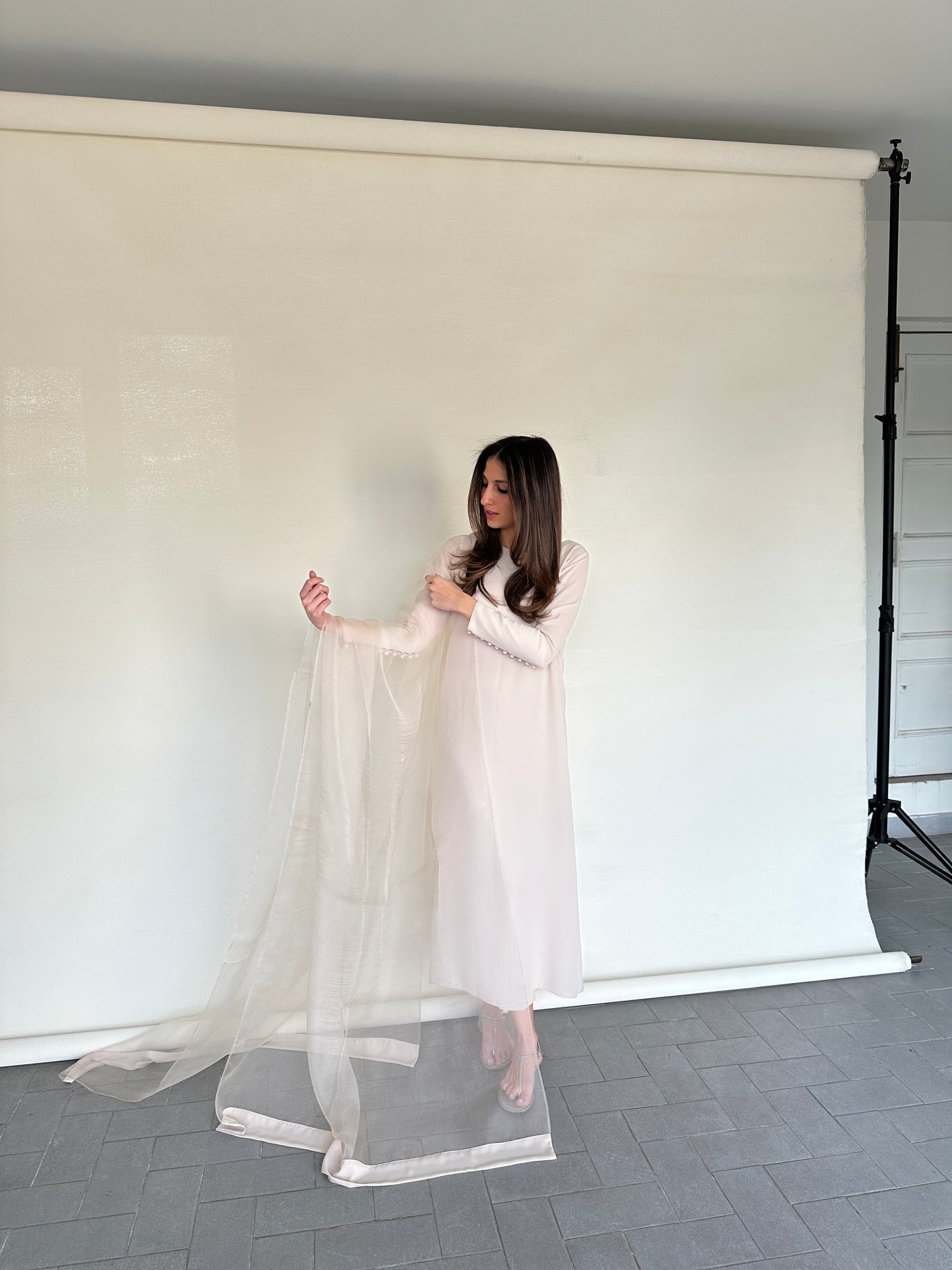 ANTIQUE WHITE BUTTONED SET | Sak Atelier