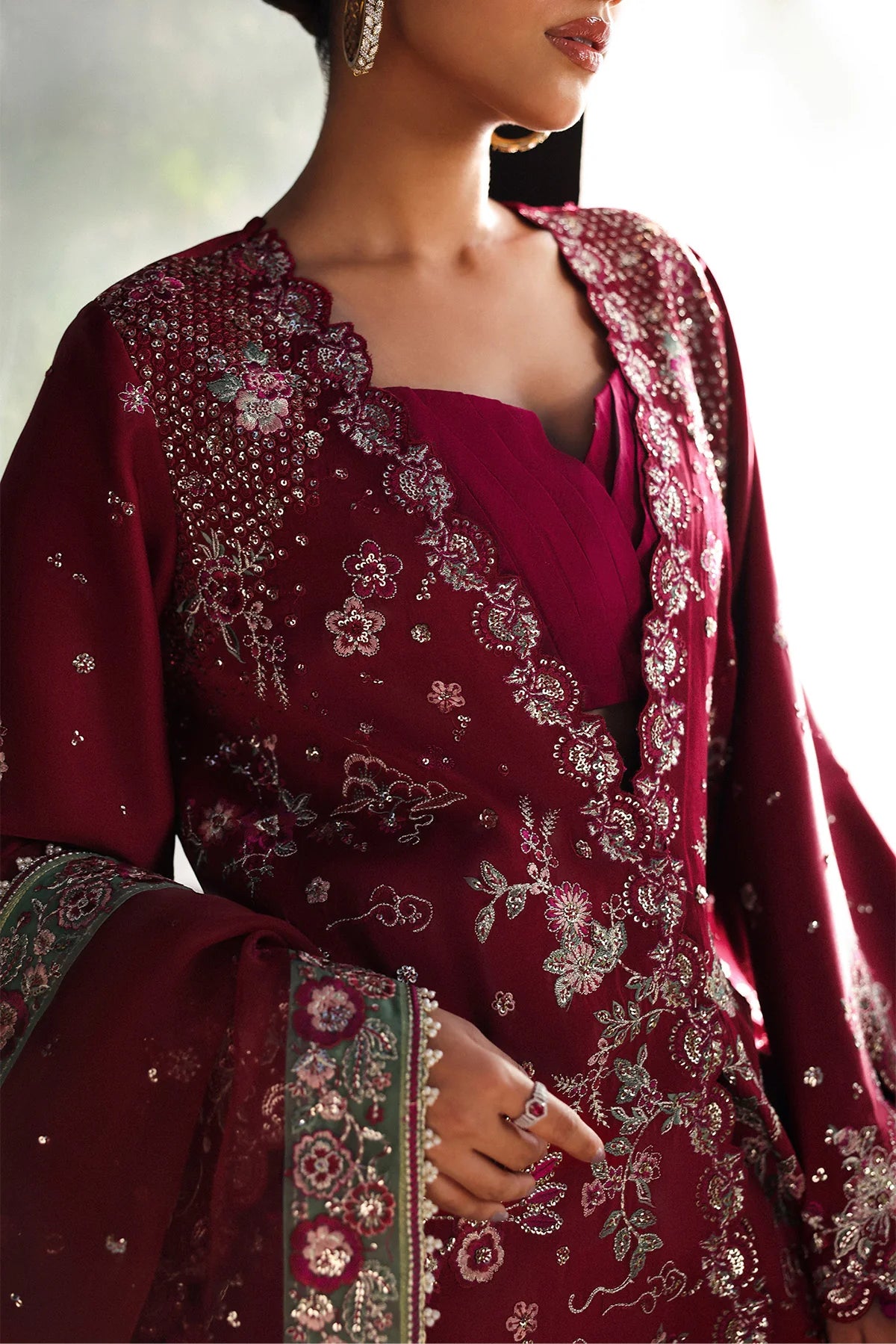 YALIRA | LA FUCHSIA '25 | AFROZEH