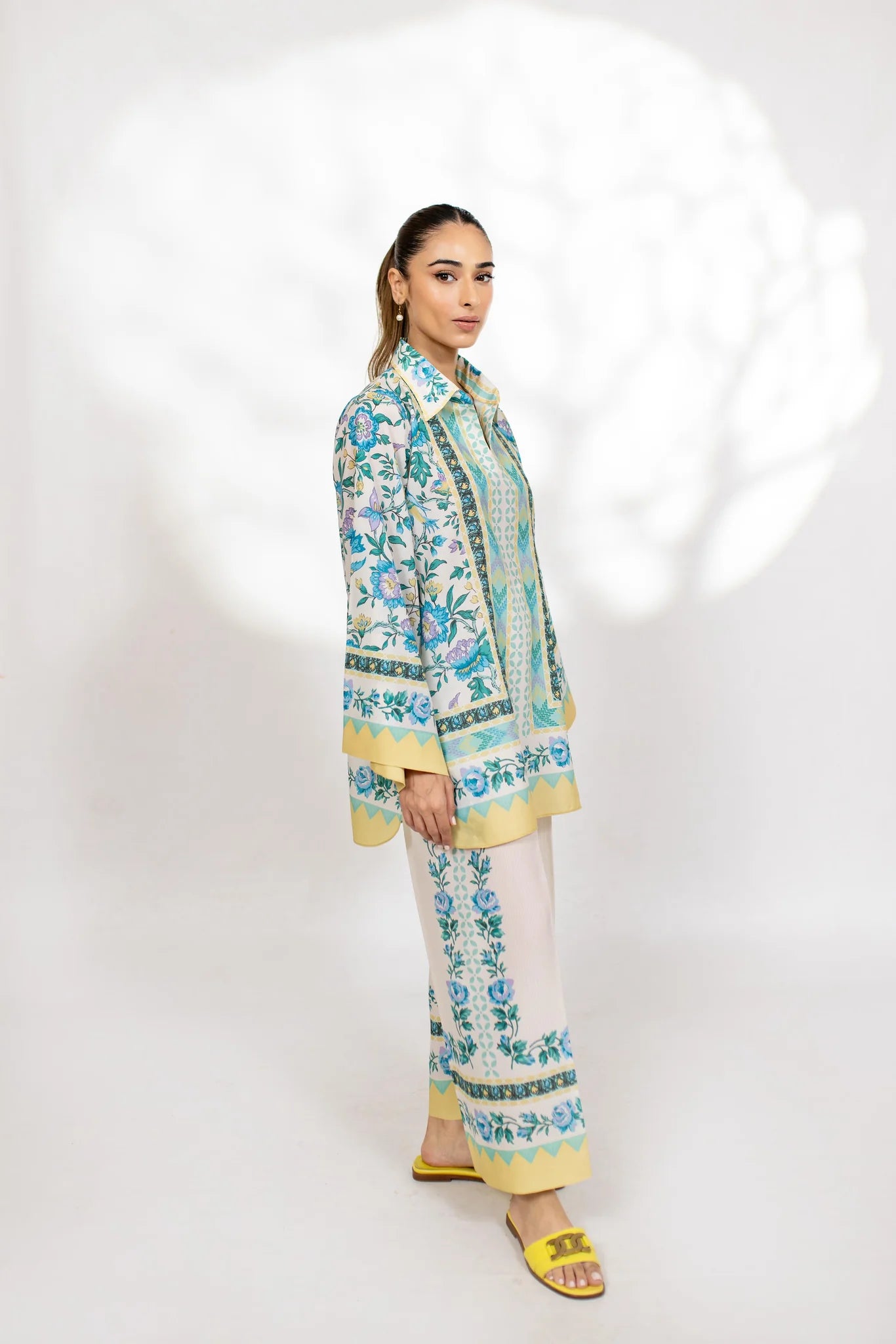 Willow (B) | BARAÉ KHANOM