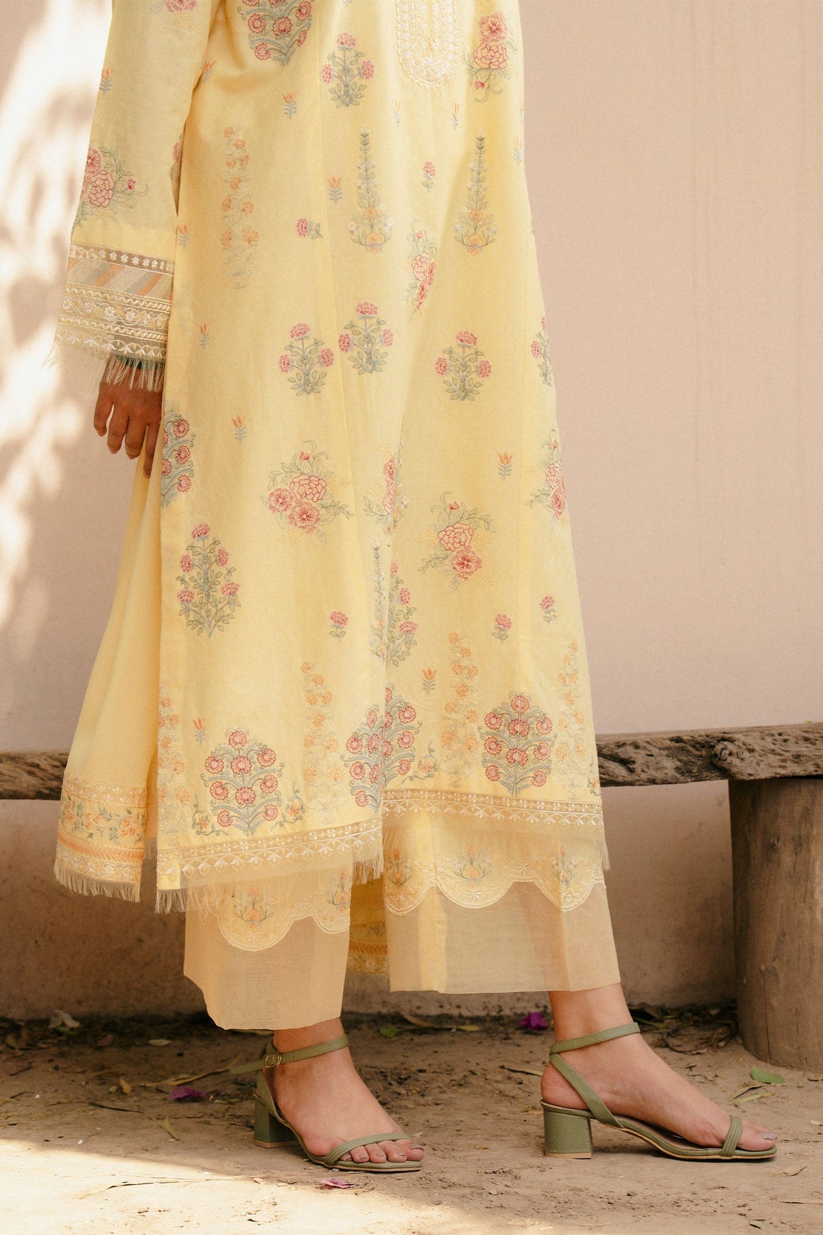 CR25P0542 | Zara Shahjahan EID Pret’25