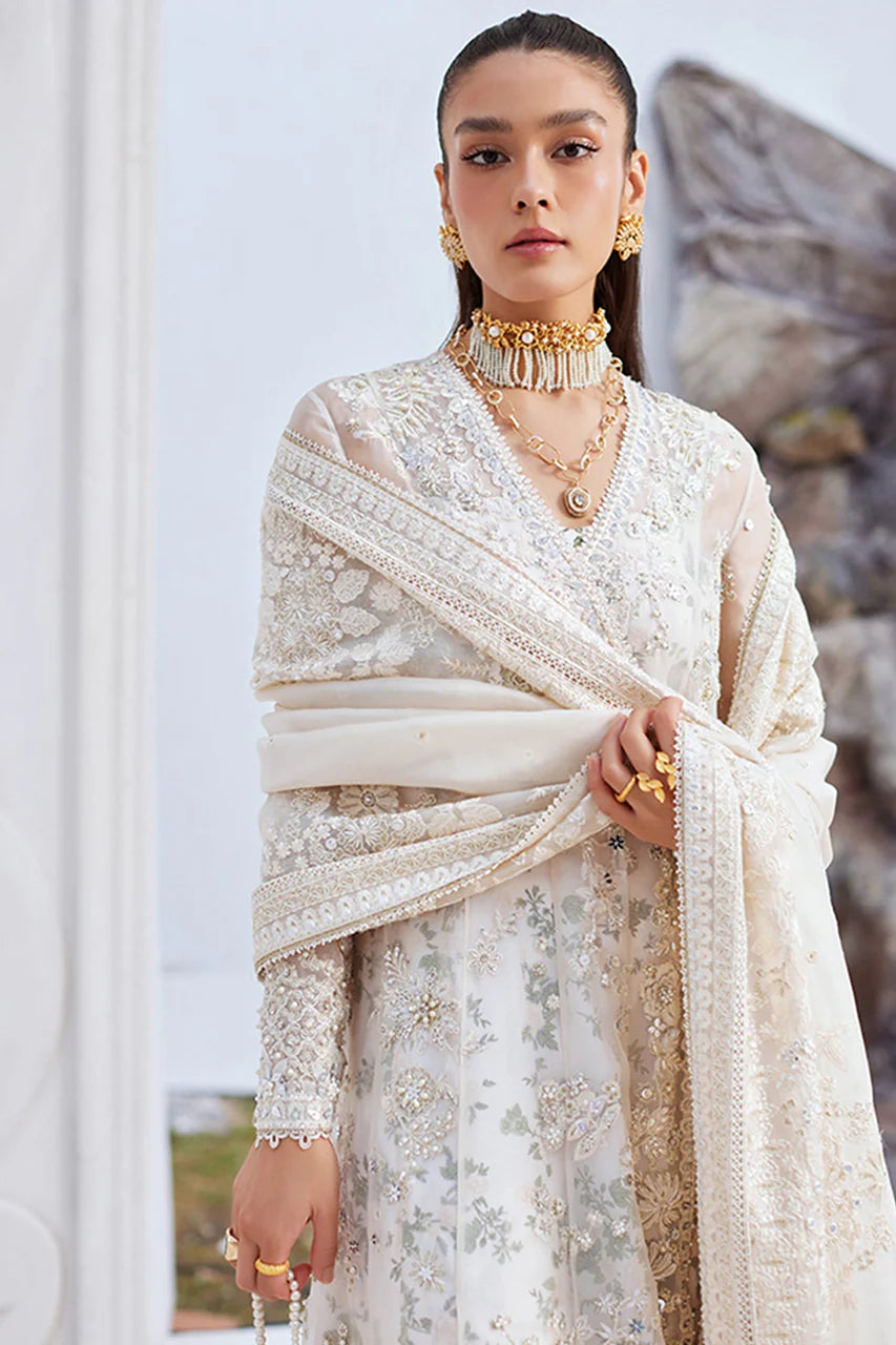 Yasna | FREESHIA RTW' 24 | SUFFUSE