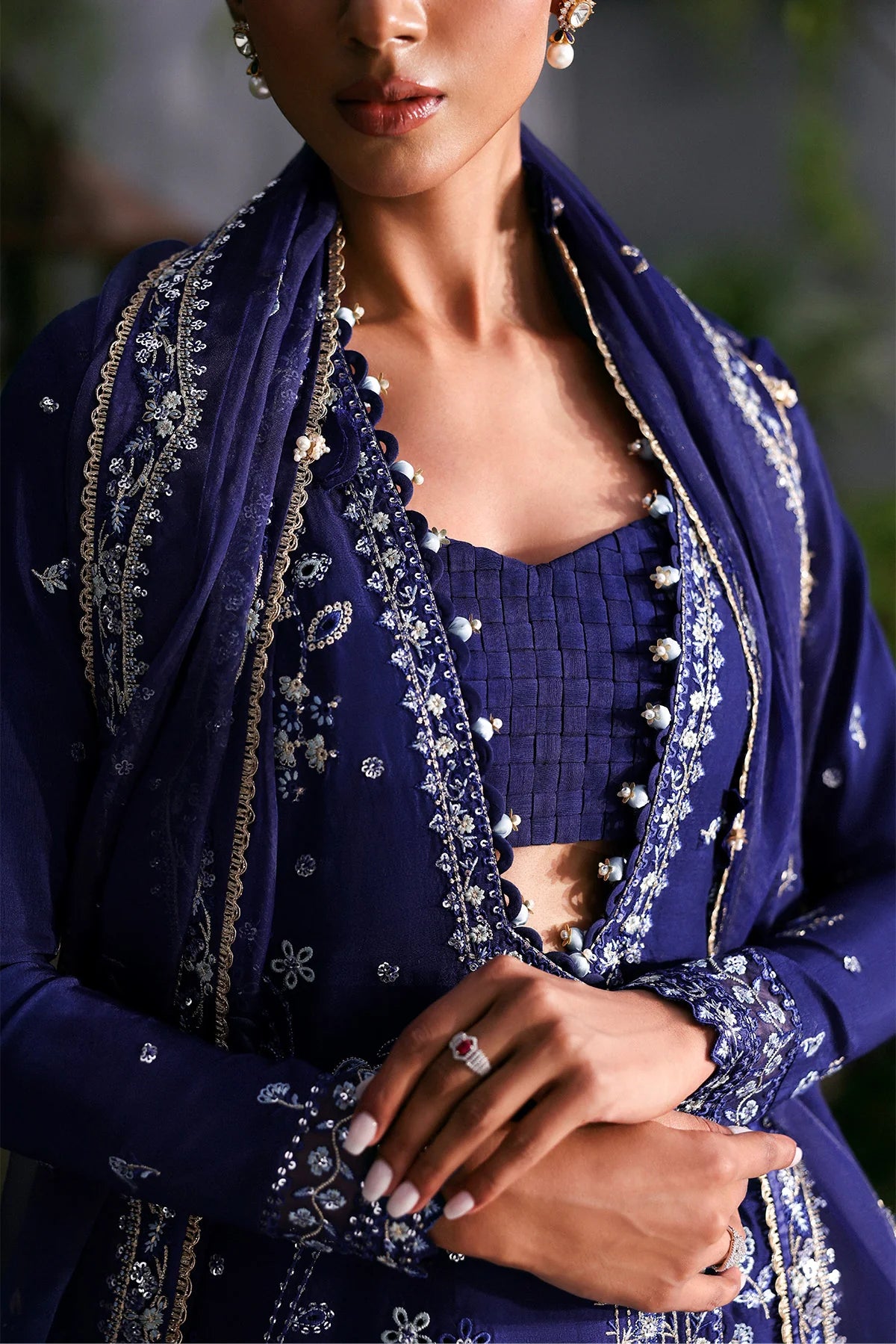 MAISON | LA FUCHSIA '25 | AFROZEH