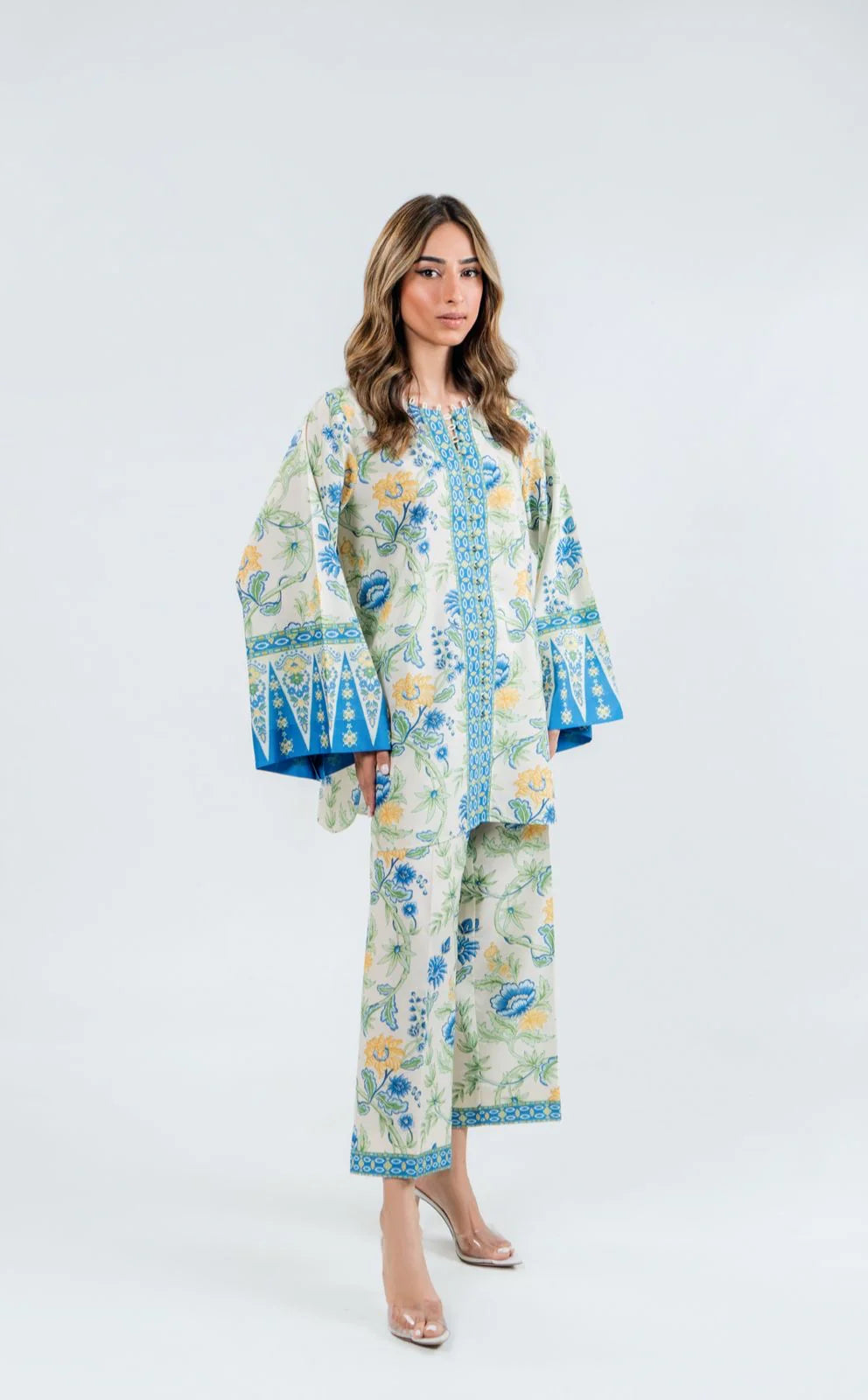Feeha (A) | BARAÉ KHANOM