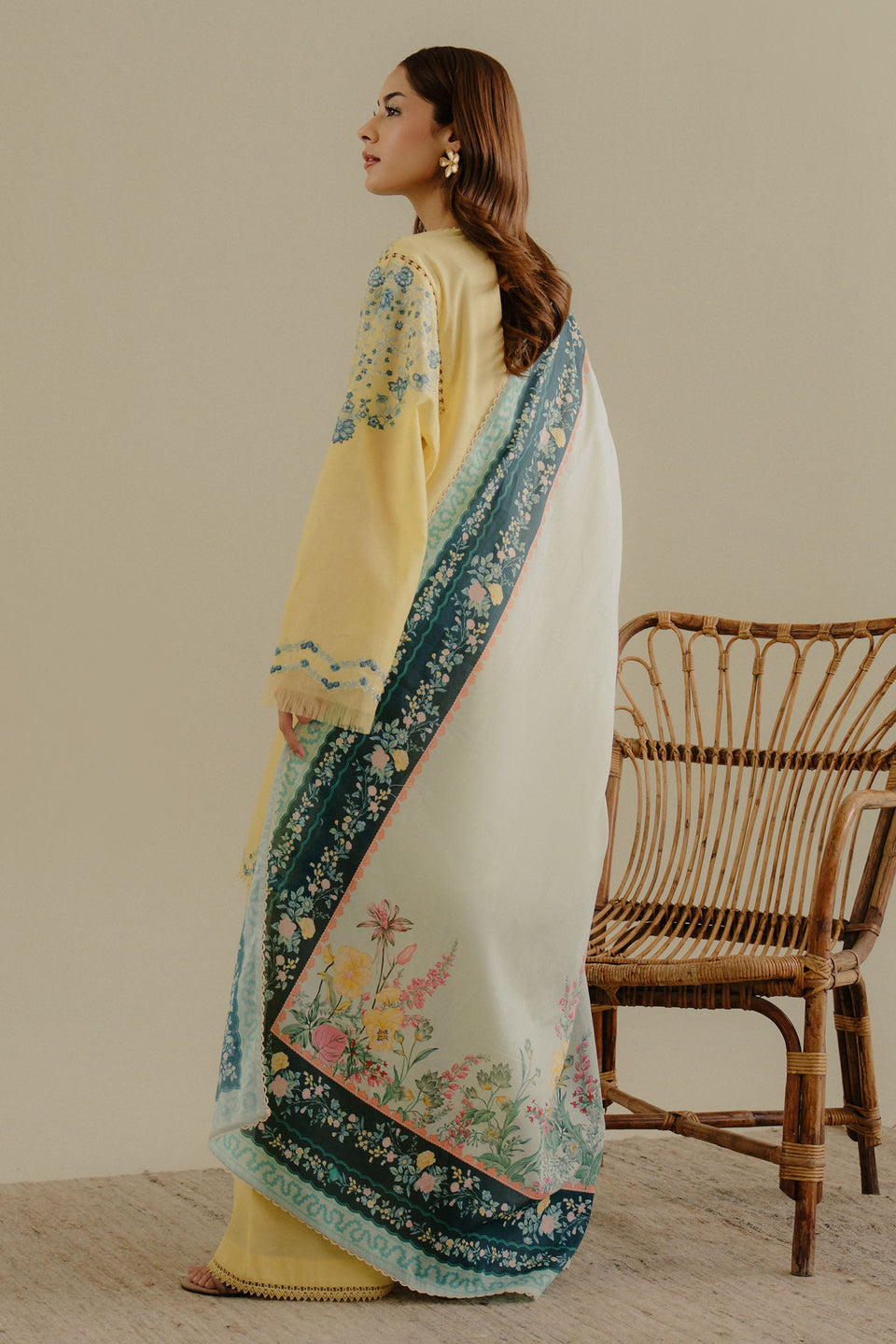 VELIN-7B | Coco Lawn II by Zarashahjahan 2025