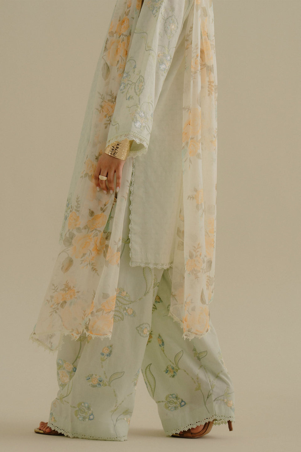 ELVA-1B | Coco Lawn II by Zarashahjahan 2025