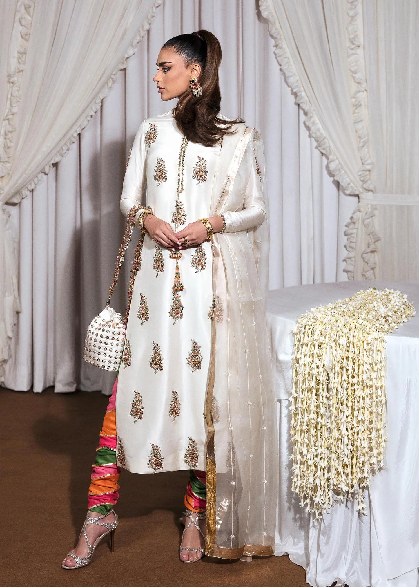Blanc | Hussain Rehar