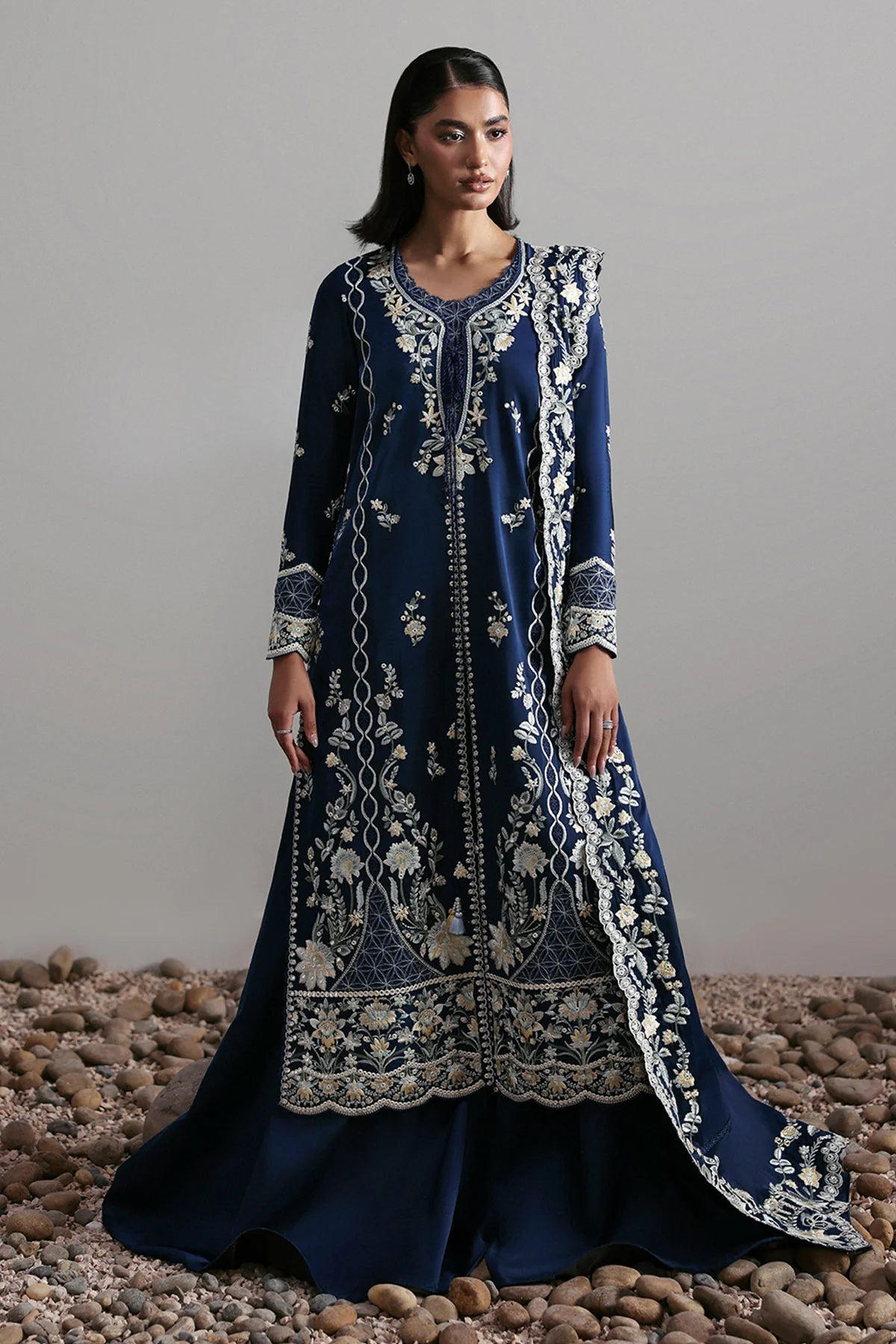 ALARA | LUXURY PRET | AFROZEH