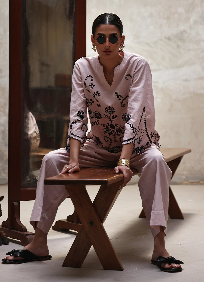 FREYA | IMAGE | LINEN COLLECTION '25