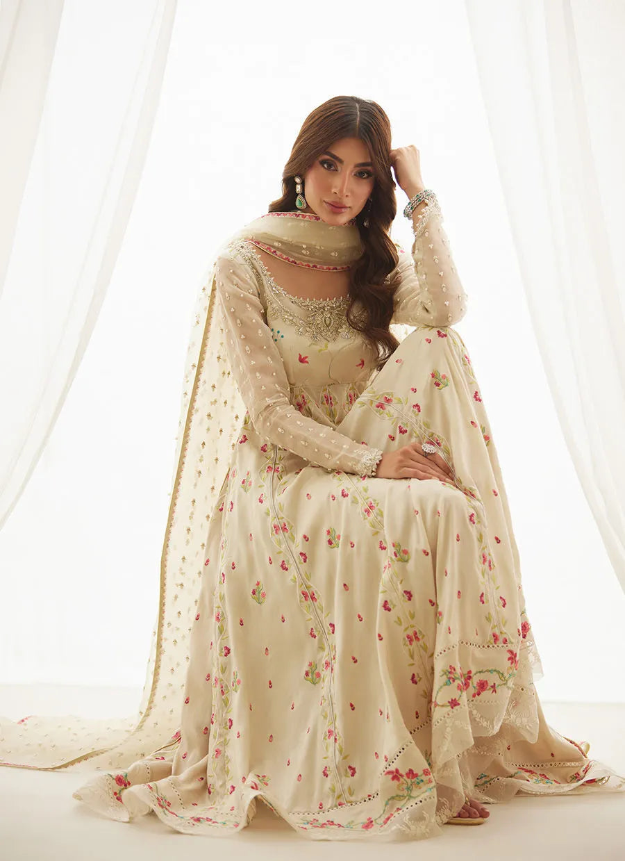 Aris Ivory Kalidaar And Dupatta | LUXE PRET' 25 | FARAH TALIB AZIZ