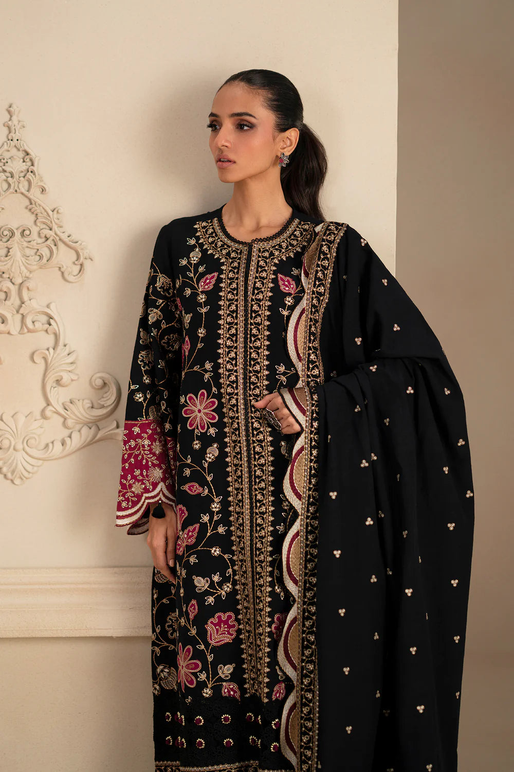 JET BLACK | E0784/203/902 | Unstitched Winter '25 | Ethnc