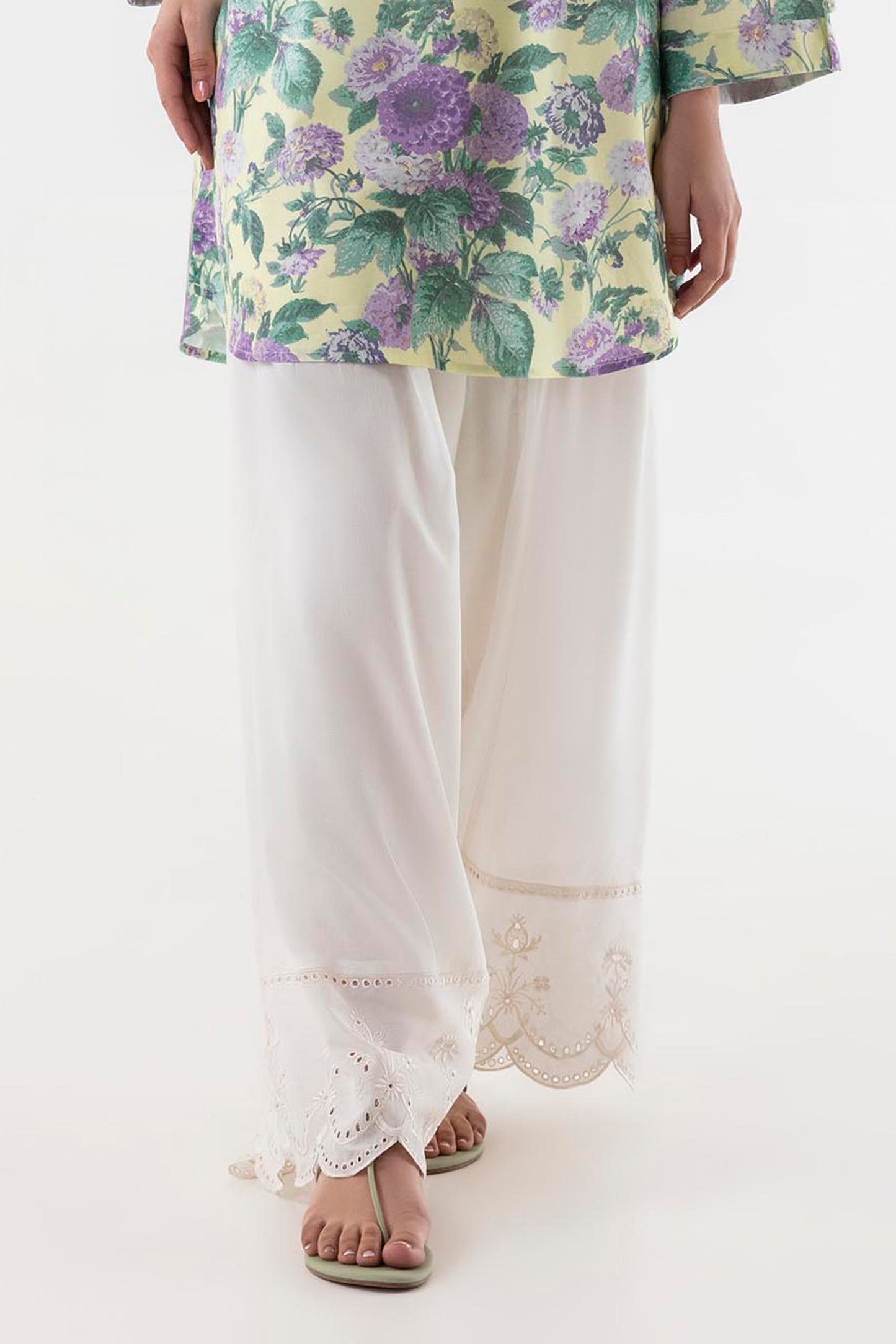 STITCHED EMBROIDERED LINEN SHALWAR | Sana Safinaz (RTS)