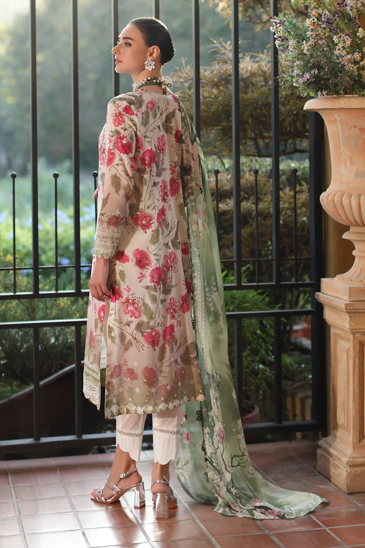 SP-200 | Summer Lawn Collection '25 | Nureh
