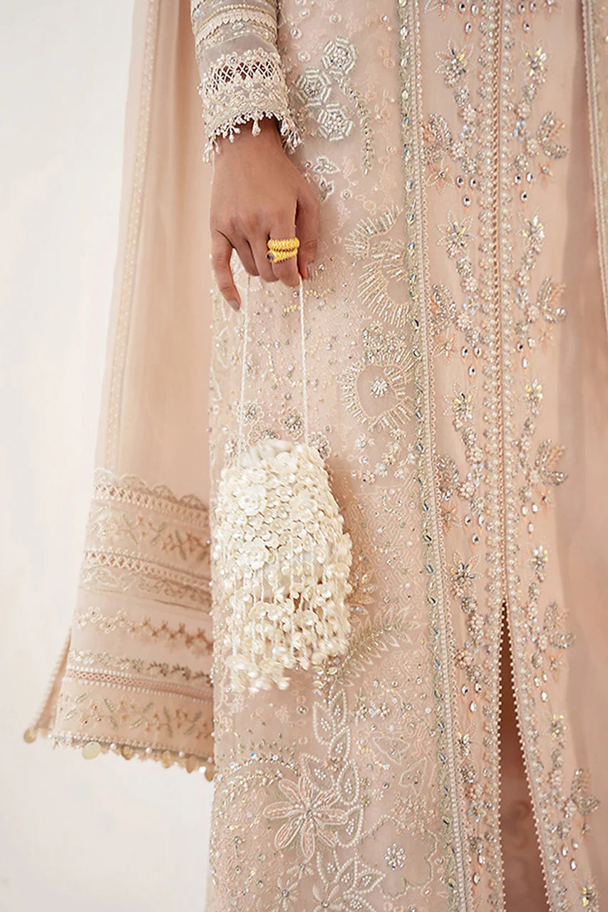 Janan | FREESHIA RTW' 24 | SUFFUSE