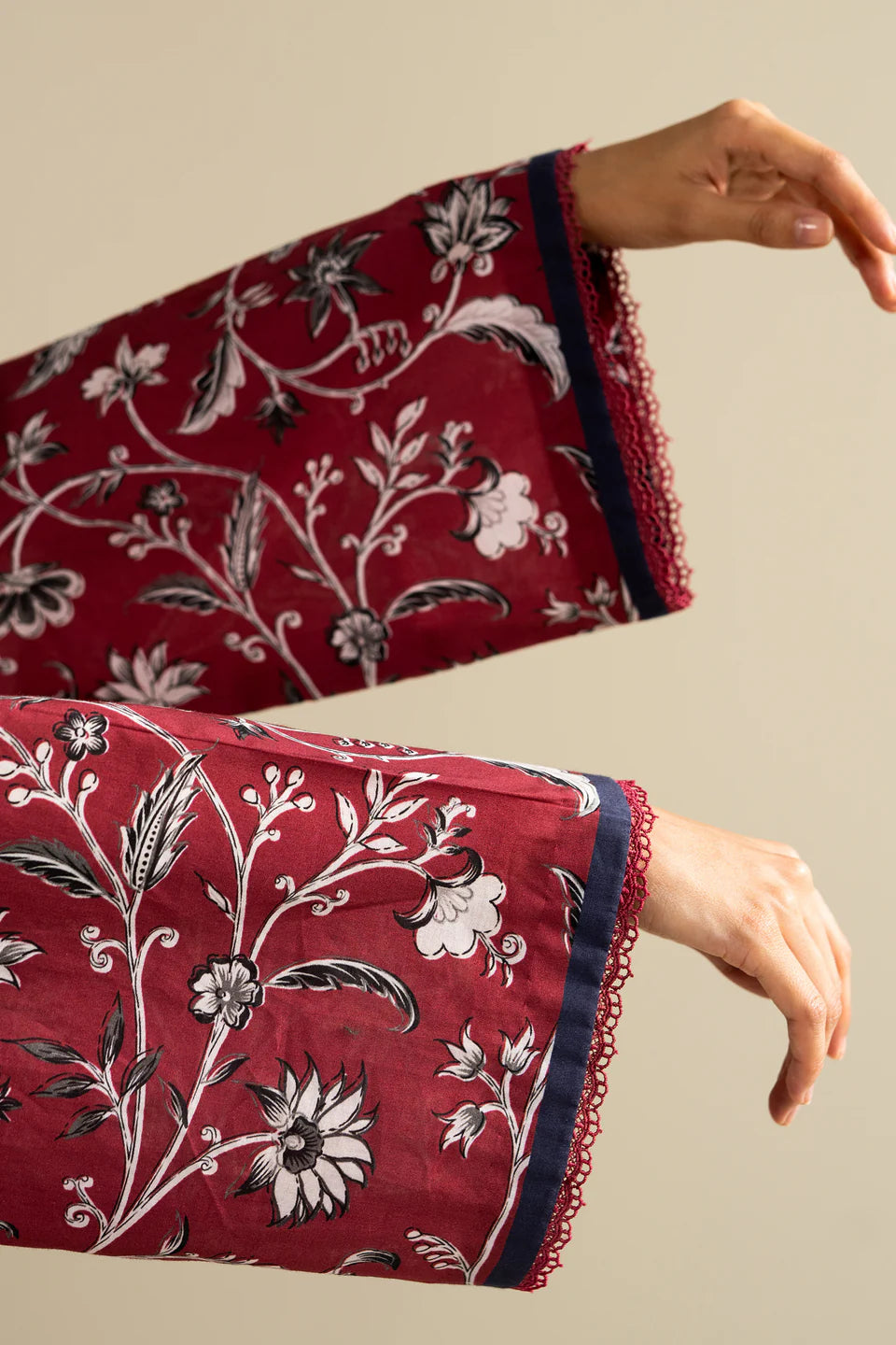 LIORÉ-7A | Coco Prints By Zara Shahjahan