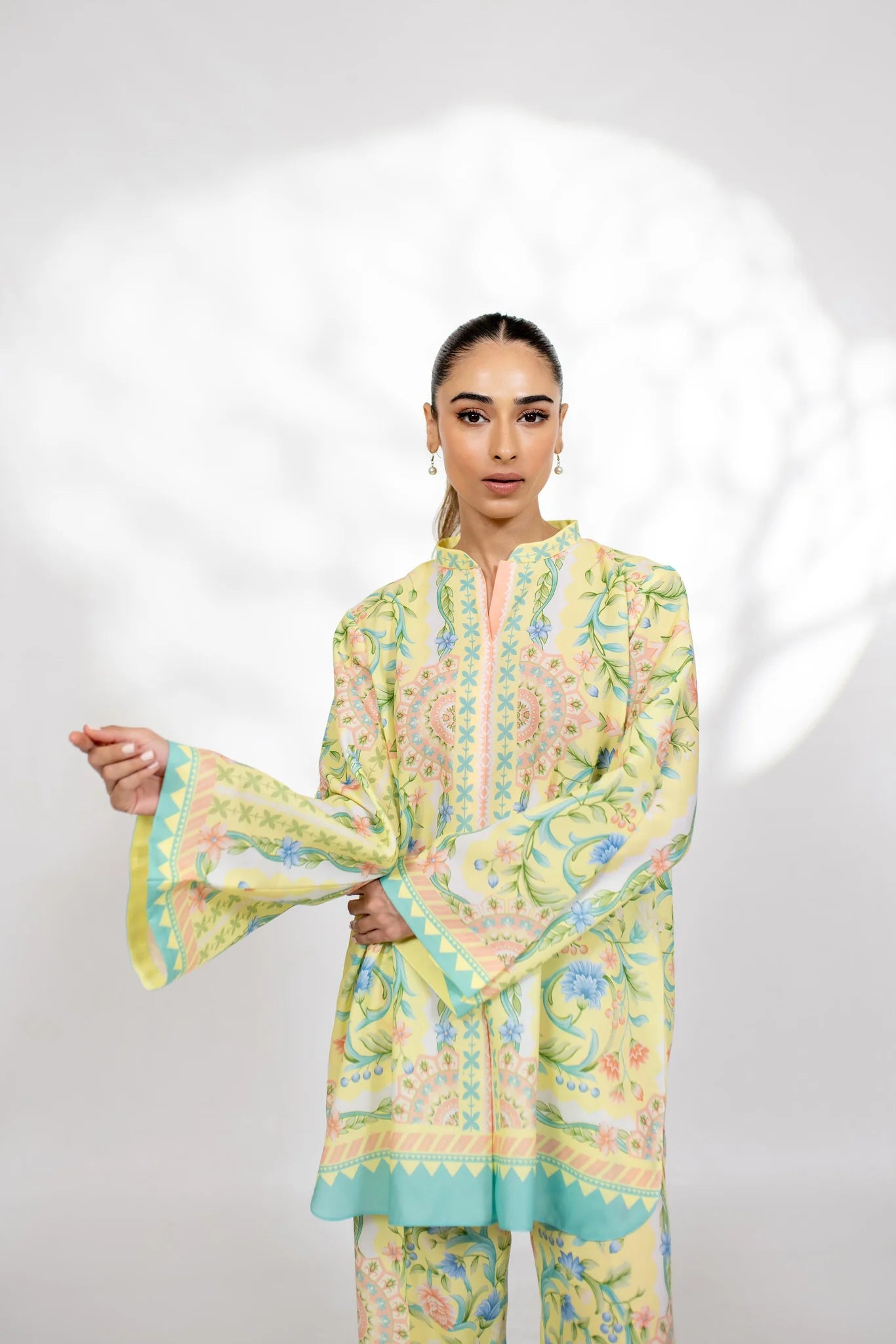 Petra (B) | BARAÉ KHANOM
