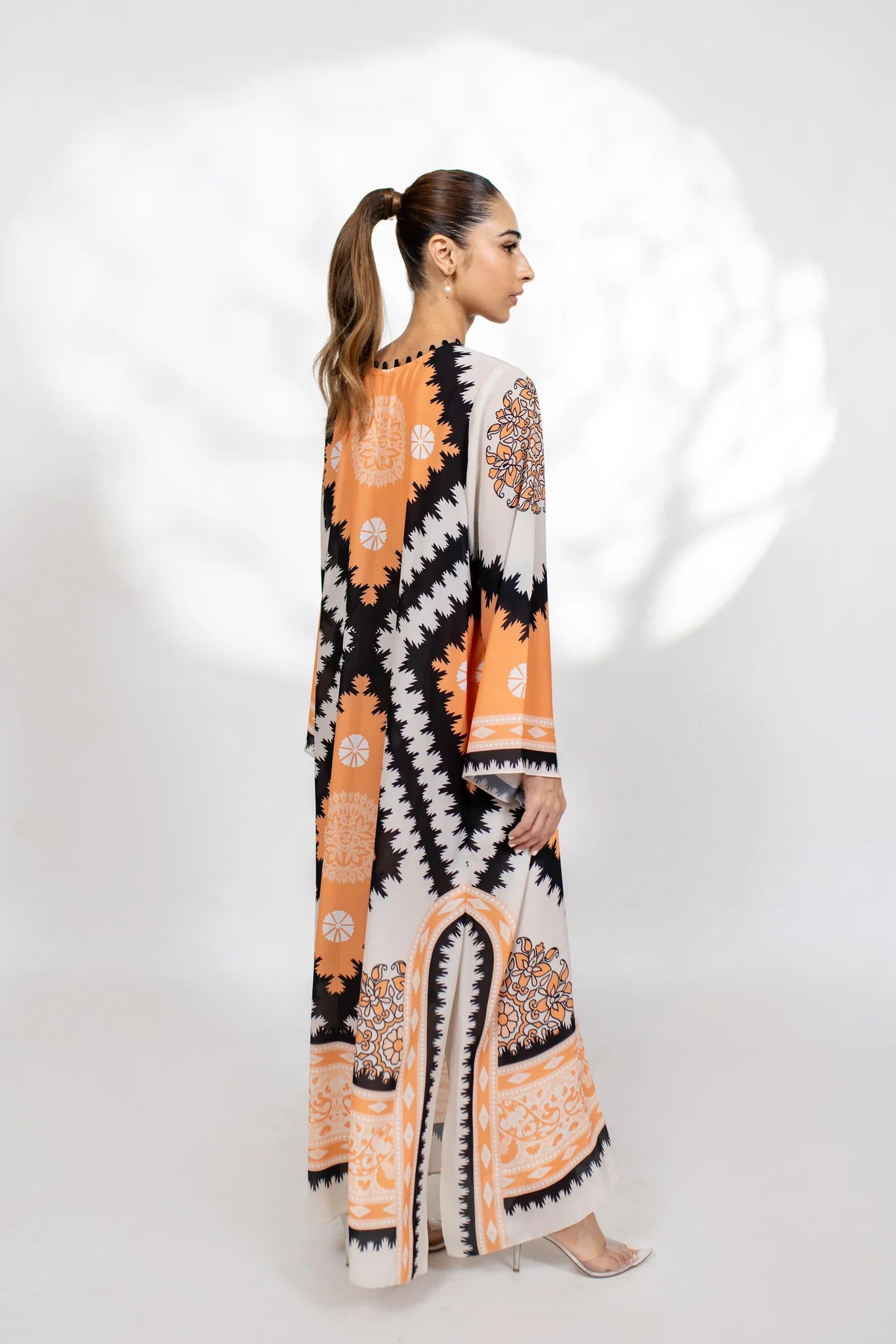 JEENA (B) | BARAÉ KHANOM