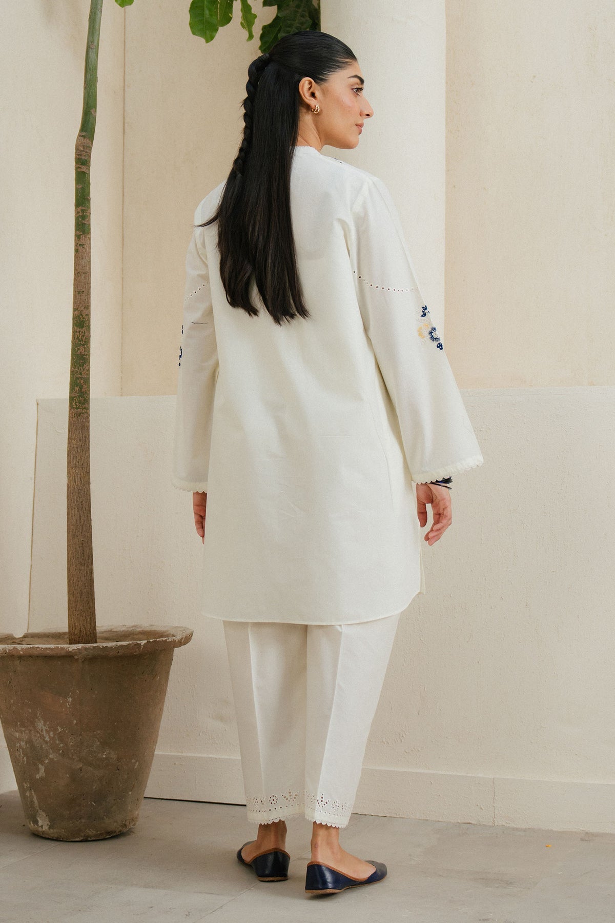 CR25B0101 | Zarashahjahan Eid Basics (RTS)