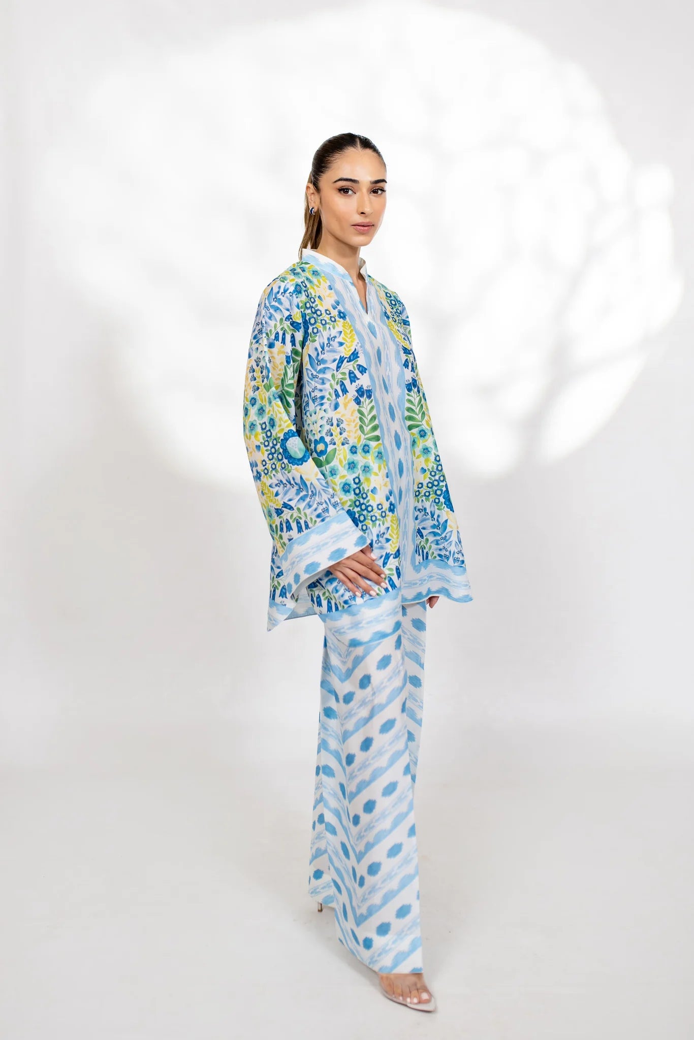 Water lilly | BARAÉ KHANOM