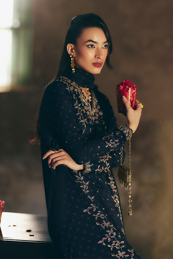 LAYALE | Suffuse by Sana Yasir