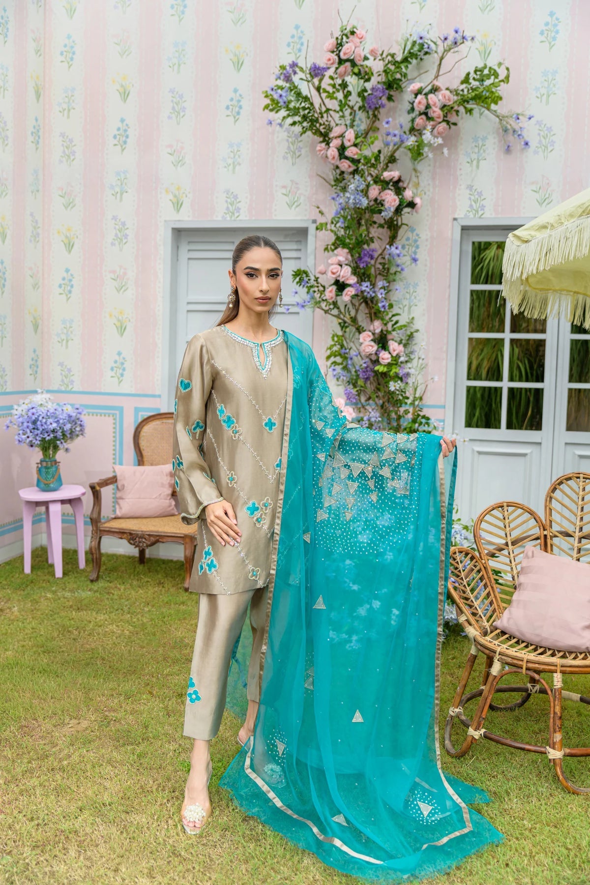 Vancleef | Zarayna-Festive Formals '25 | Flairs Studio