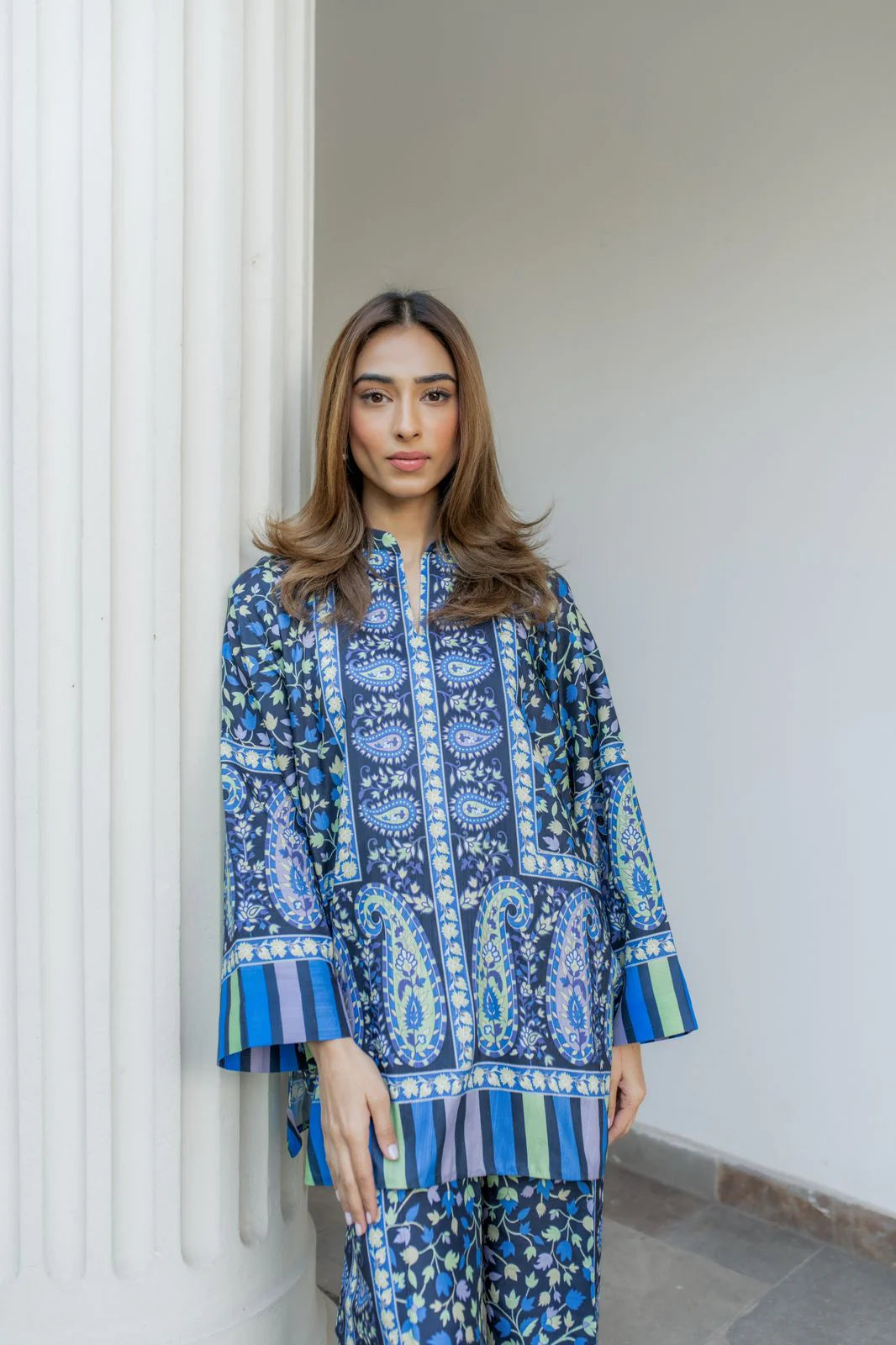 NORA (A) | BARAÉ KHANOM