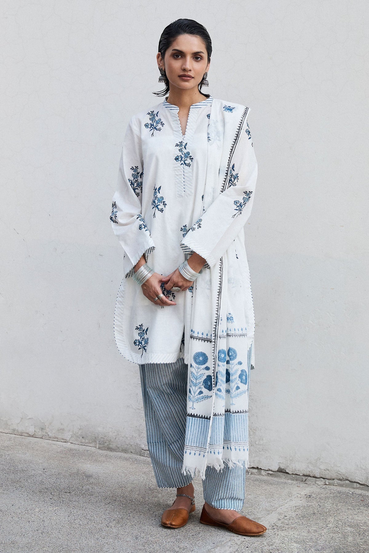 ZR25H0419 | Zara Shahjahan Handcrafted II
