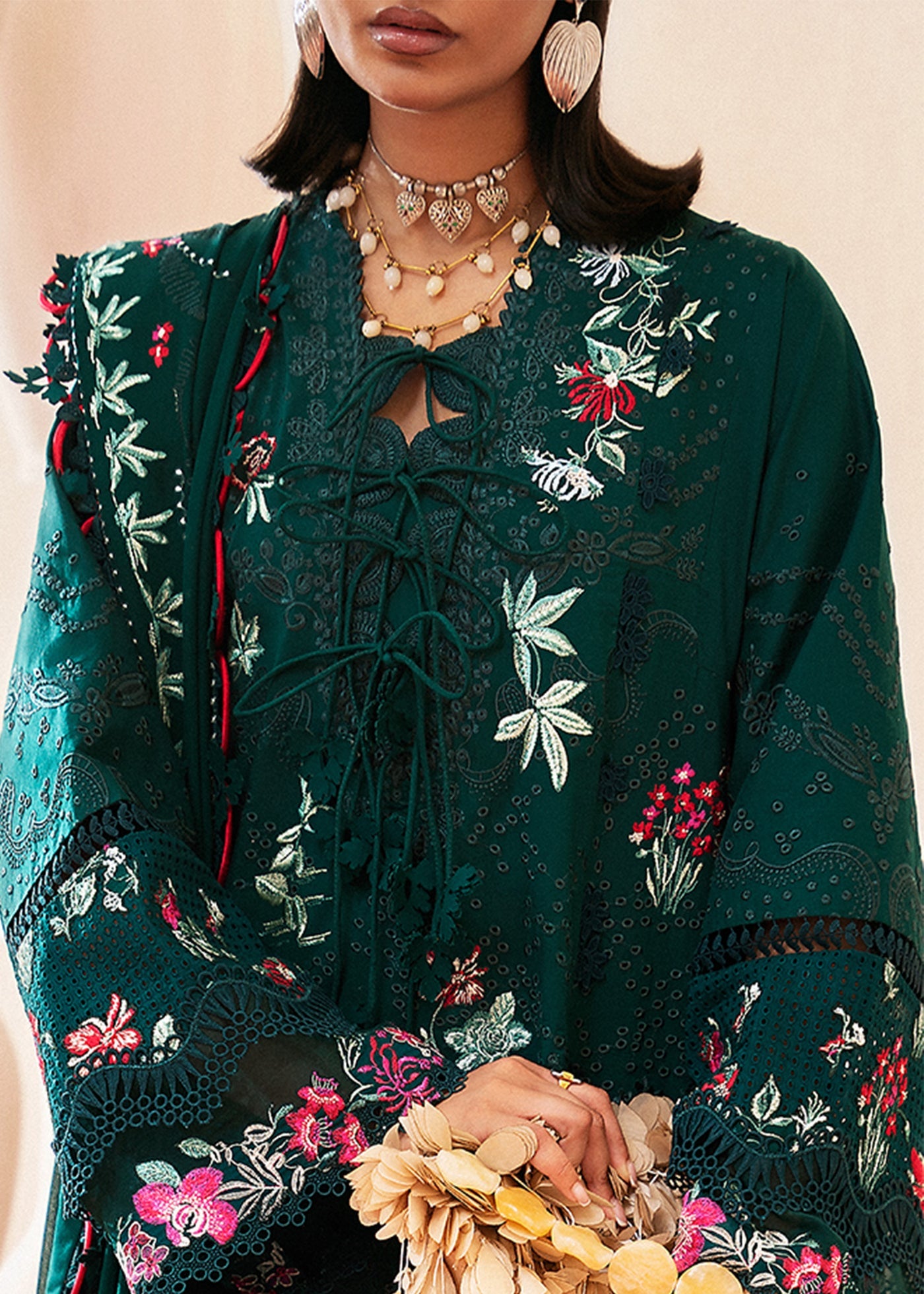 LEA | Suffuse by Sana Yasir Lawn’25
