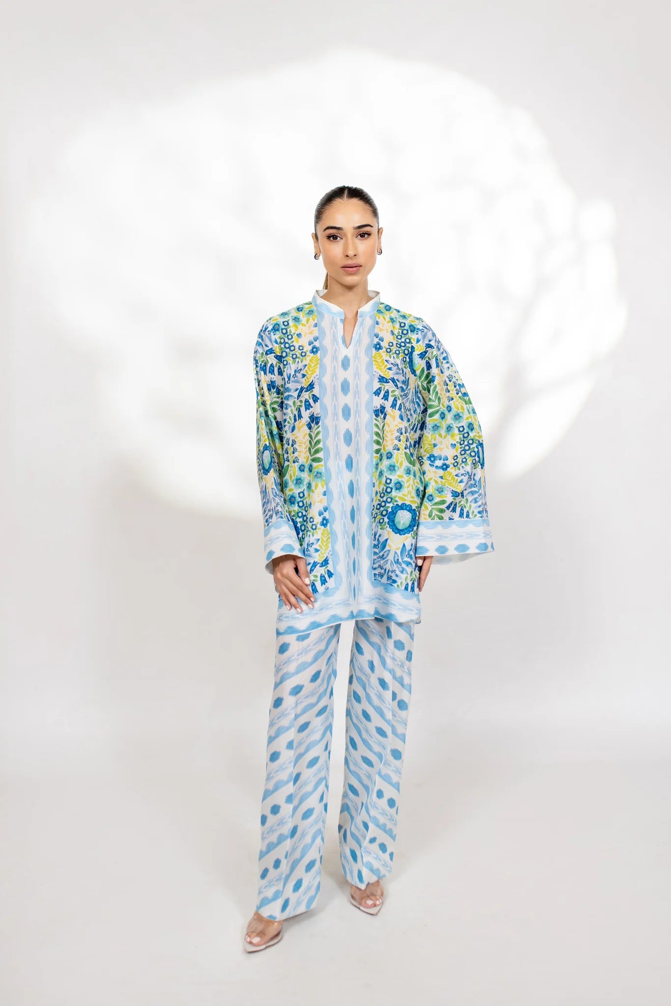 Water lilly | BARAÉ KHANOM