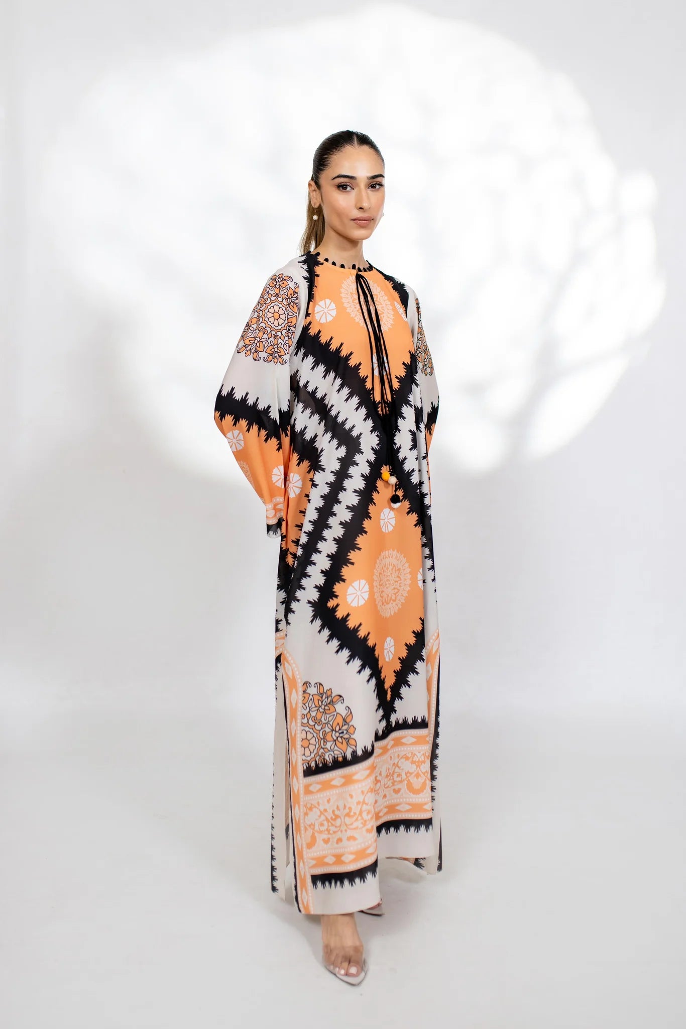 JEENA (B) | BARAÉ KHANOM