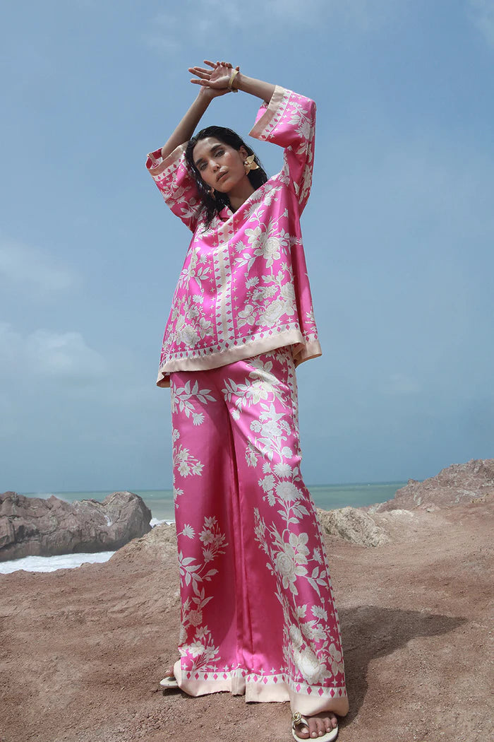 Pink Shore | Resort Wear '25 | Nida Azwer