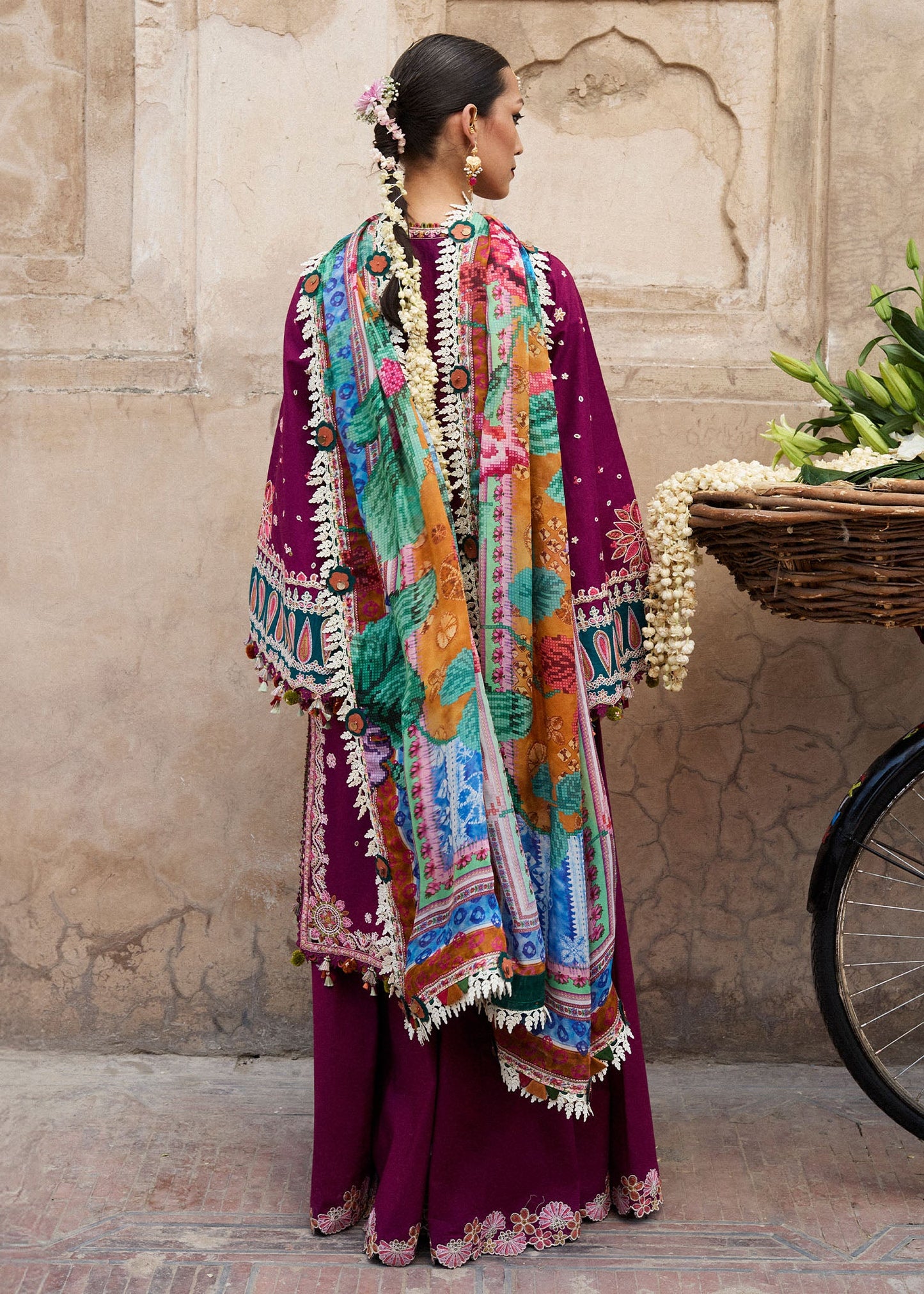 Kahei | Hussain Rehar Luxury Lawn’25