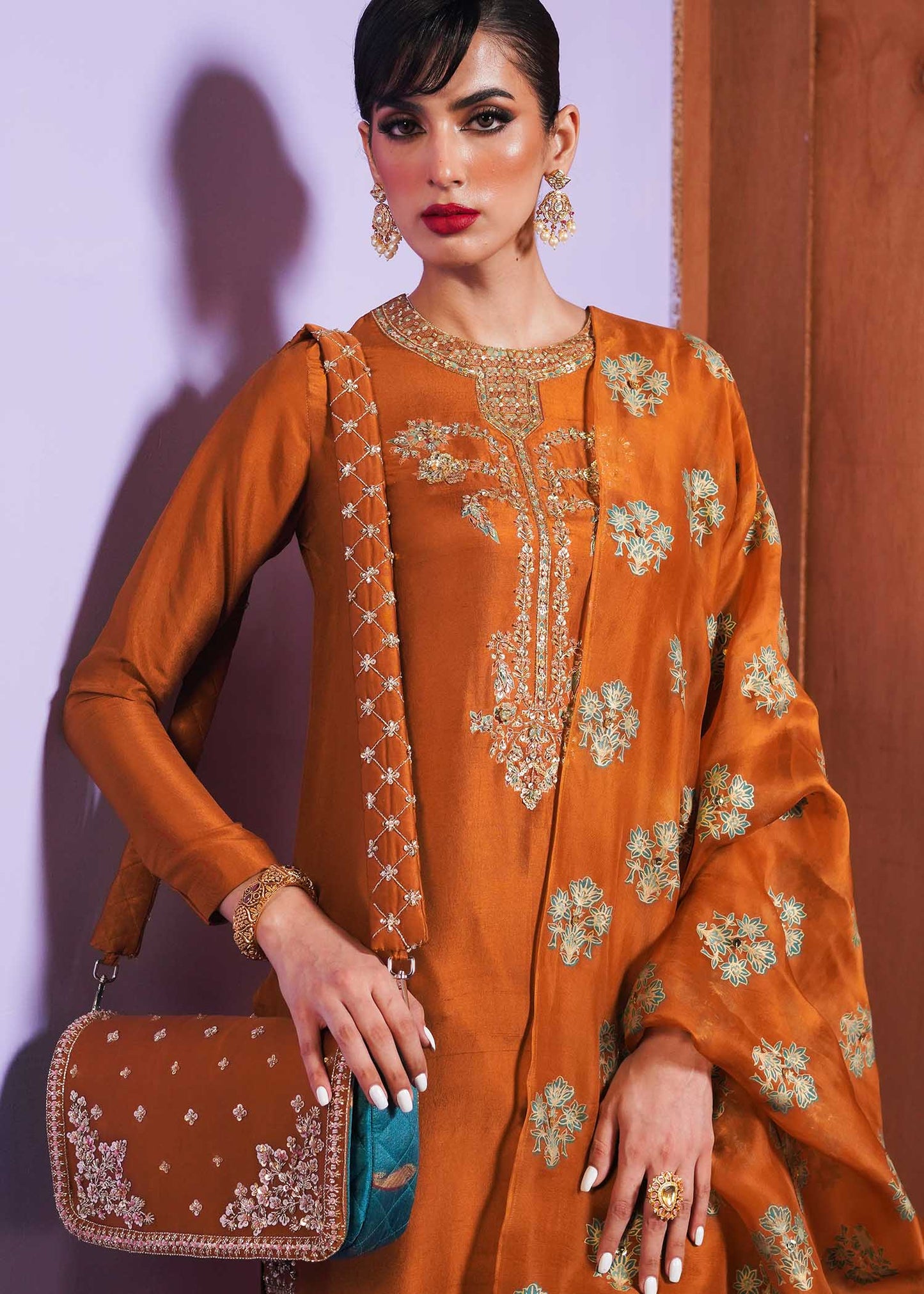 Gilt | Hussain Rehar