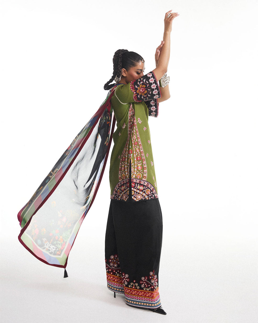 LAVANYA | Jugnu SS’25 EID Pret’25 (RTS)
