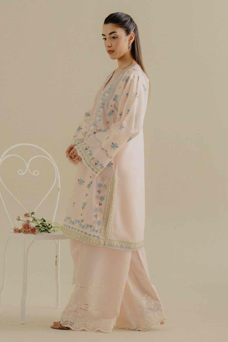 Zeest-9B | Coco Lawn II by Zarashahjahan 2025