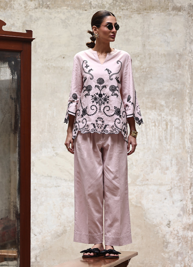 FREYA | IMAGE | LINEN COLLECTION '25