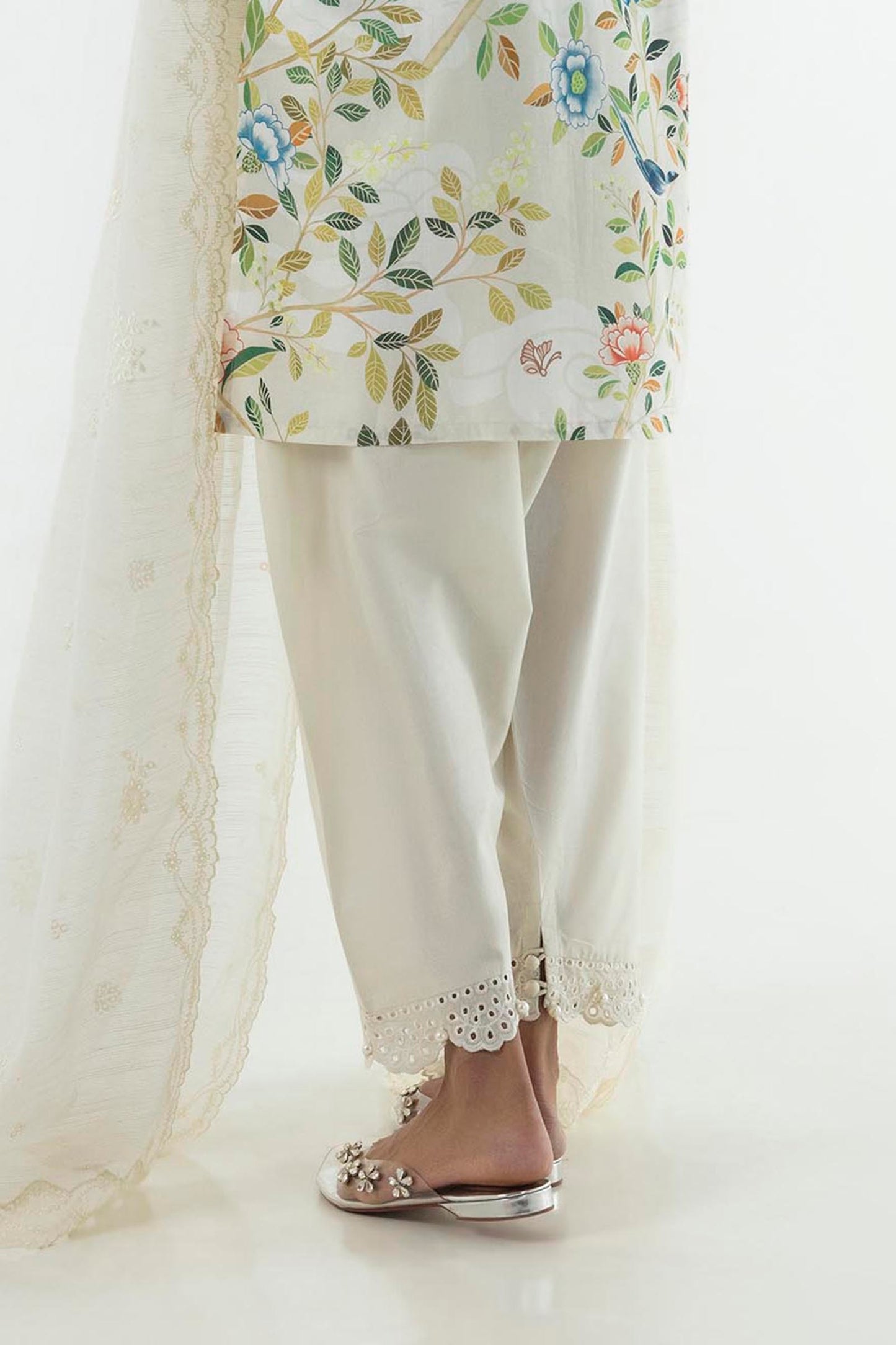STITCHED LAWN SKINNY SHALWAR | Sana Safinaz