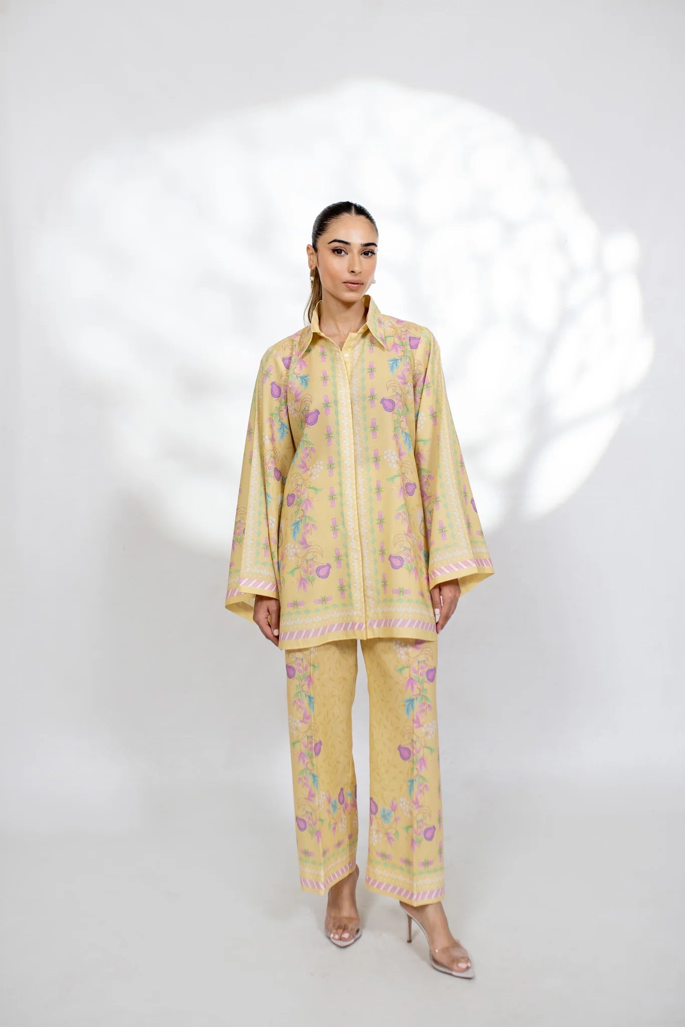 Pernia (B) | BARAÉ KHANOM