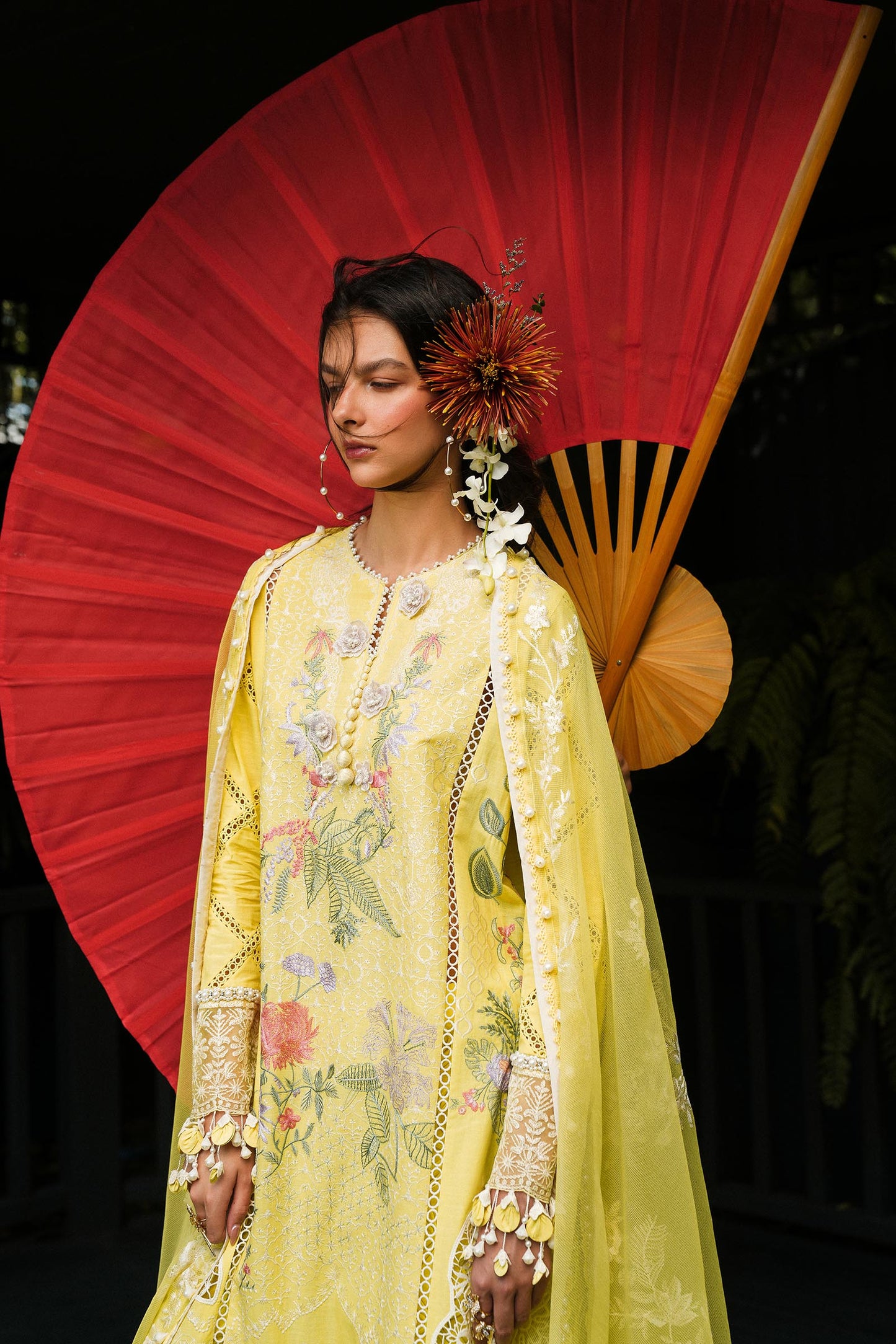 Sana Safinaz Luxury Lawn 2025 | L251-005B-3CT