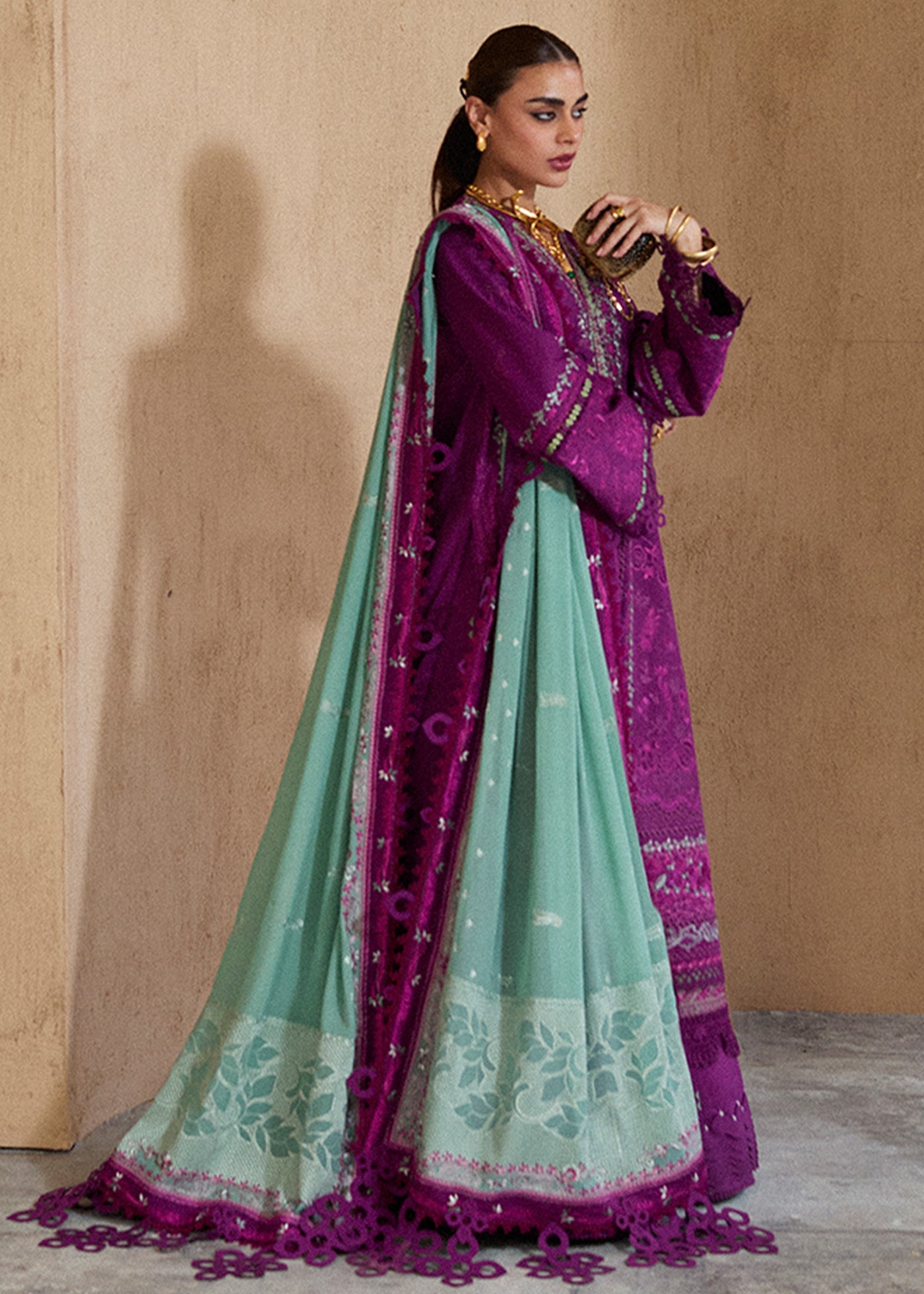 OIRA | Suffuse by Sana Yasir Lawn’25