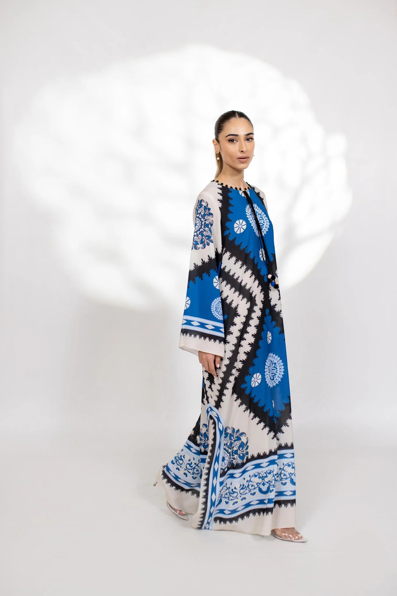 JEENA (A) | BARAÉ KHANOM