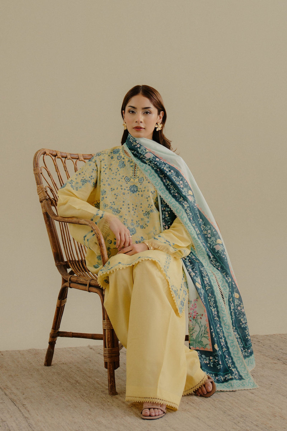 VELIN-7B | Coco Lawn II by Zarashahjahan 2025