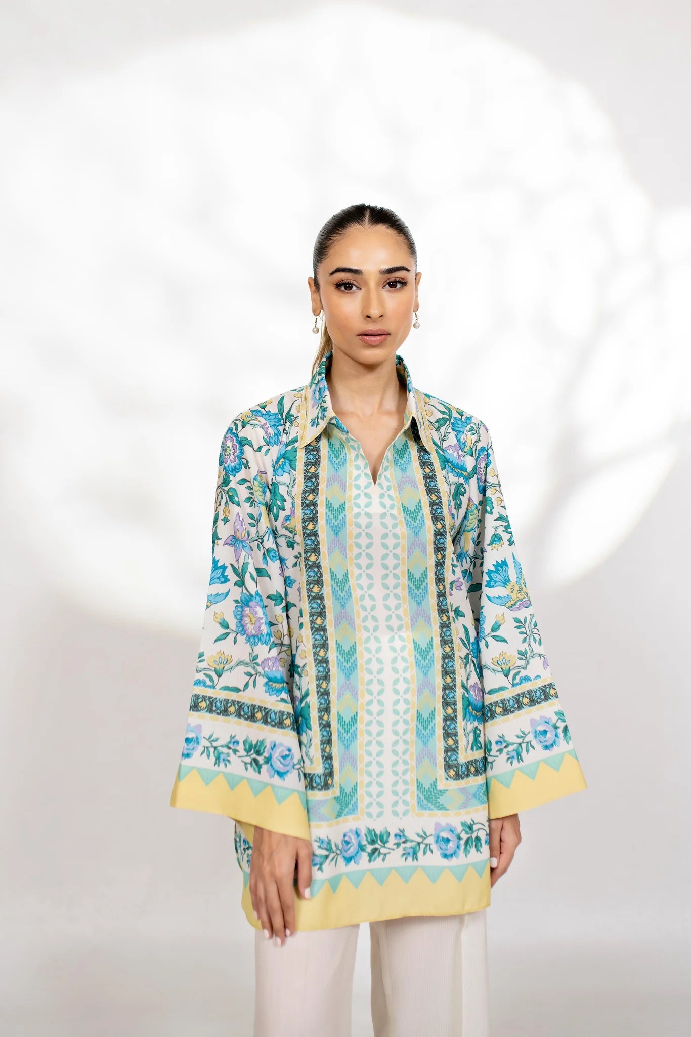 Willow (B) | BARAÉ KHANOM