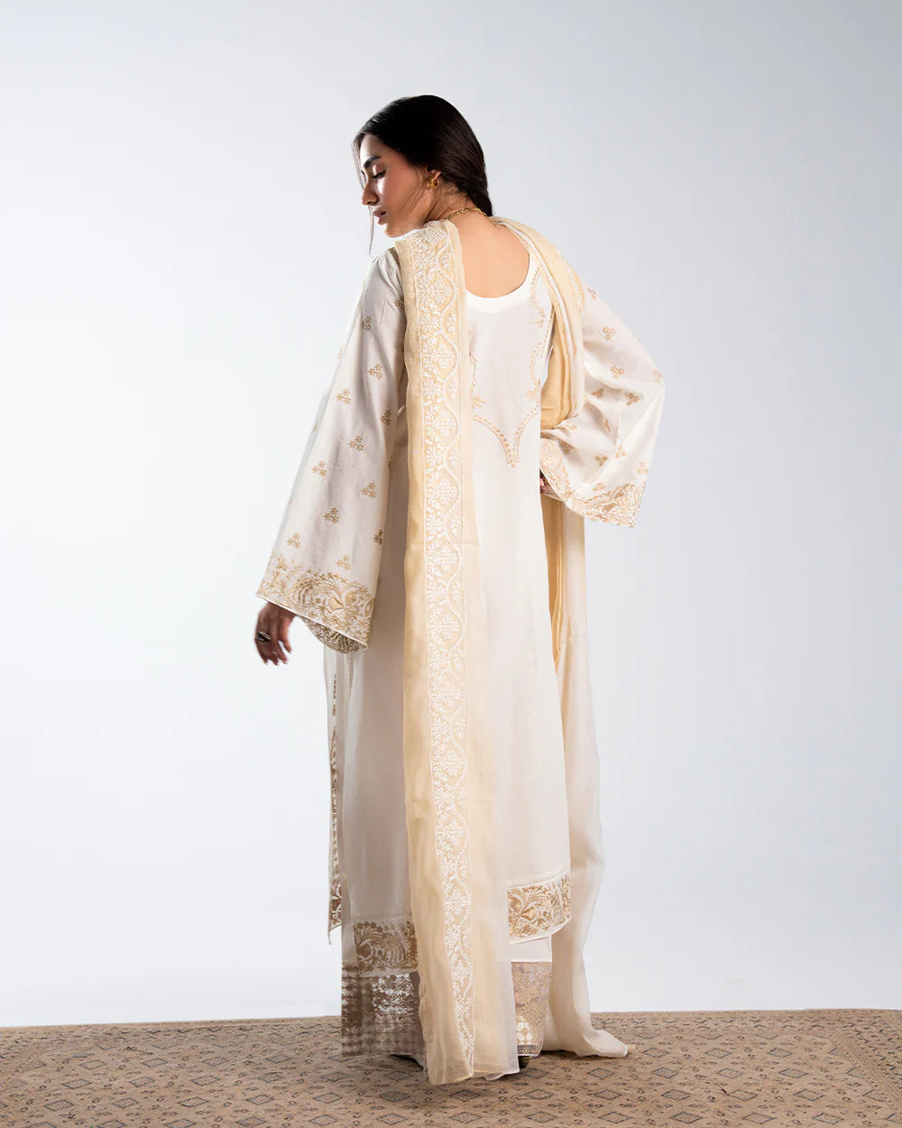 LE03-09-25 | Laj by Lajwanti | Mirage