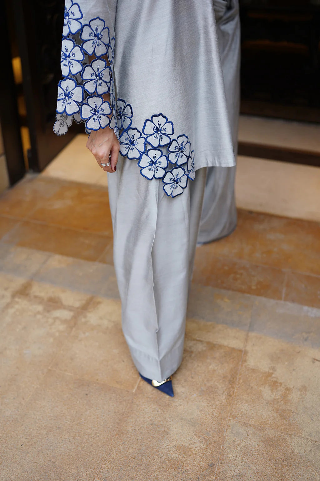 Silvery Lily Matching Set | Studio Mehr